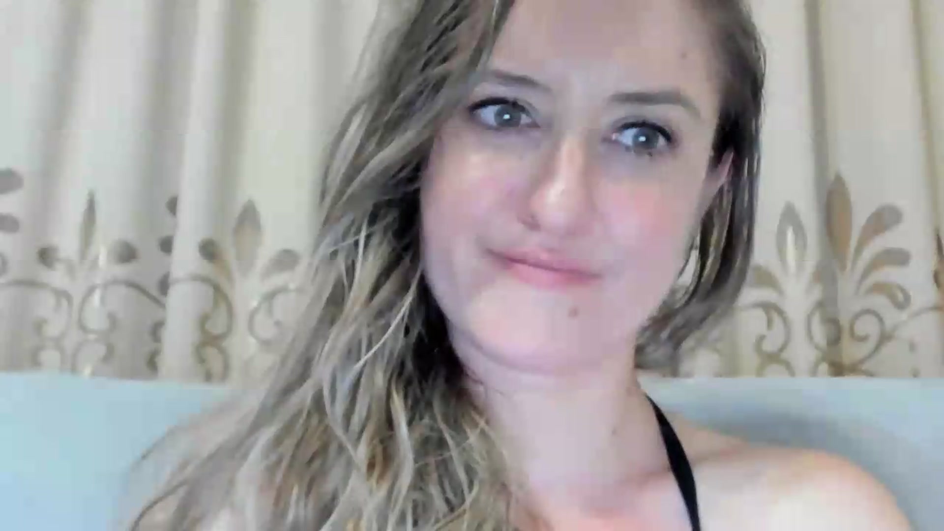 Gallery image thumbnail from BestDream's myfreecams stream on, 07/01/2026, 21:14 image 13 of 20