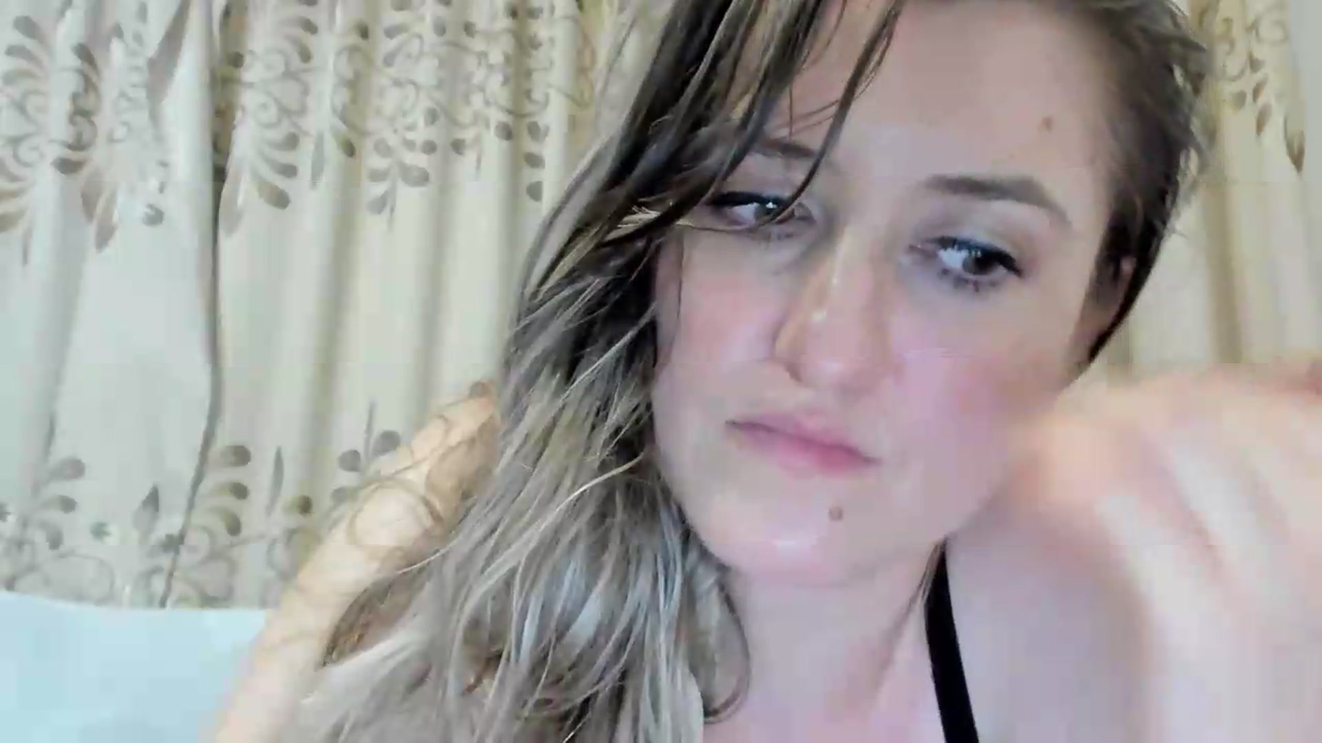 Gallery image thumbnail from BestDream's myfreecams stream on, 07/01/2026, 23:20 image 4 of 20
