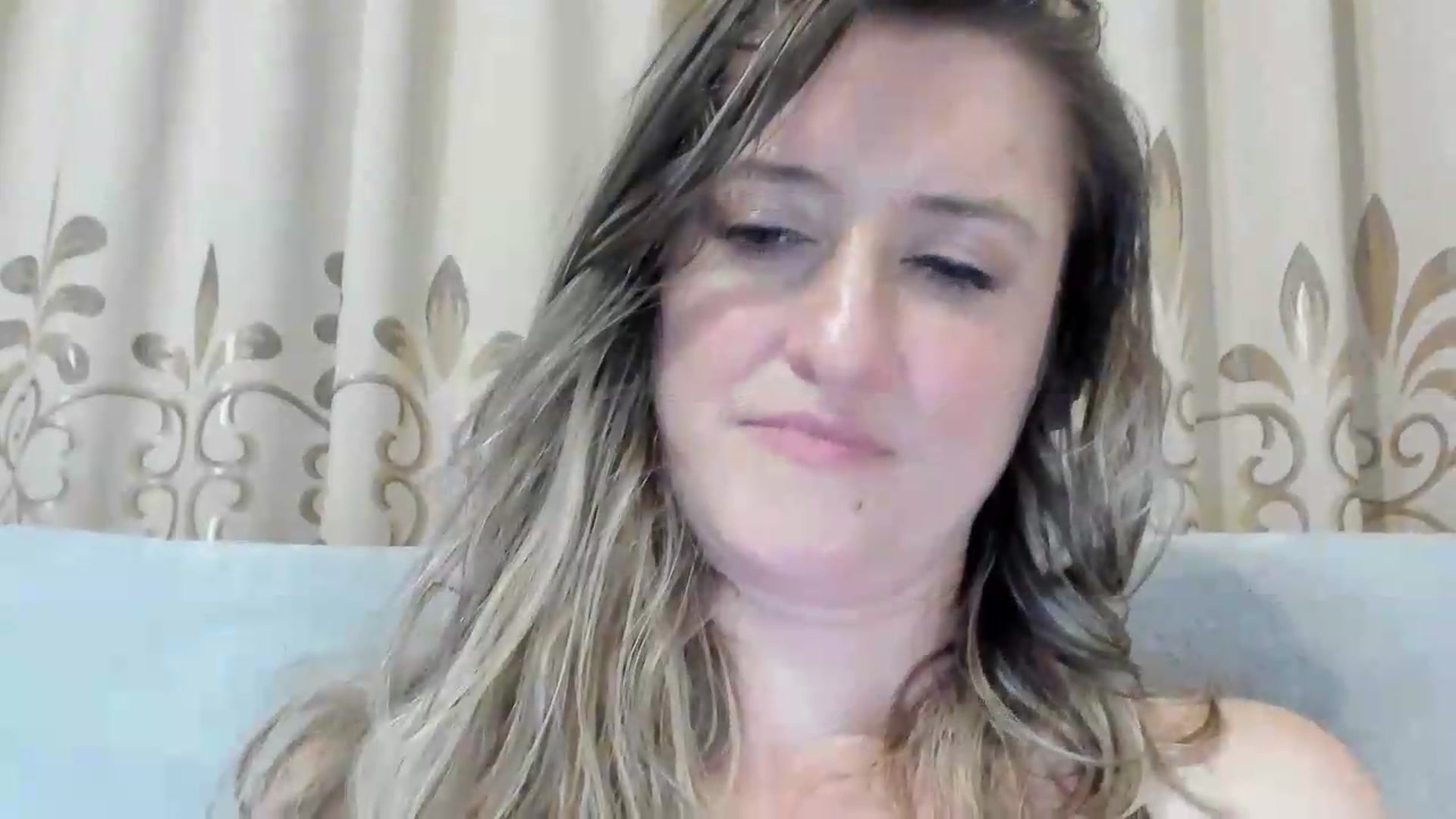 Gallery image thumbnail from BestDream's myfreecams stream on, 07/01/2026, 23:20 image 14 of 20