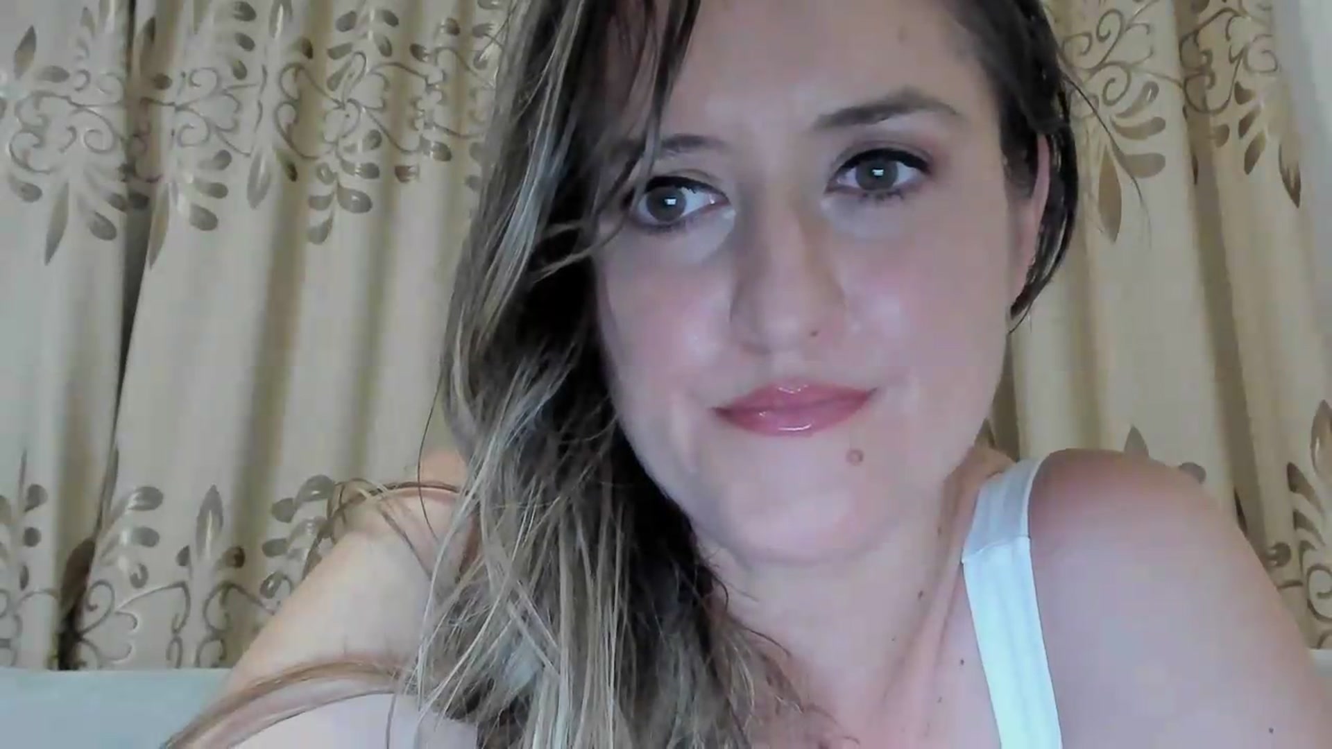 Gallery image thumbnail from BestDream's myfreecams stream on, 07/02/2026, 22:09 image 15 of 20