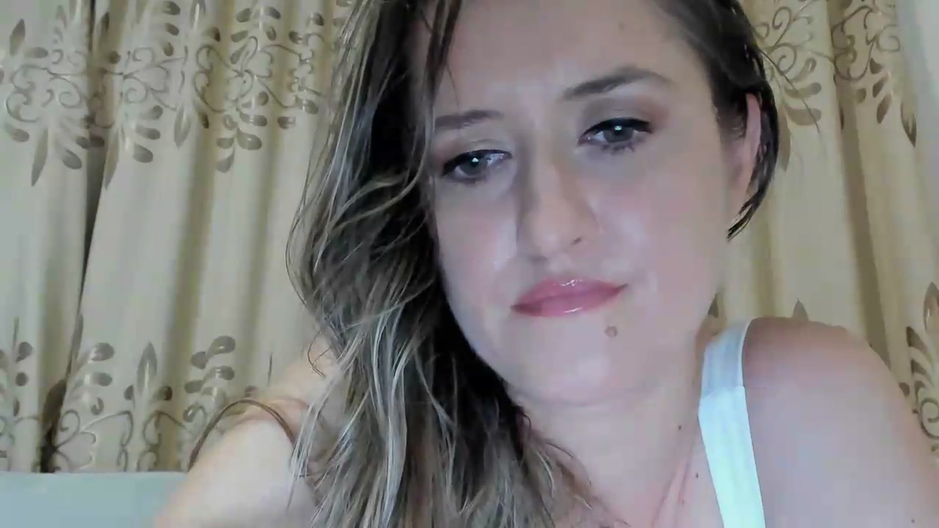 Gallery image thumbnail from BestDream's myfreecams stream on, 07/02/2026, 22:09 image 10 of 20
