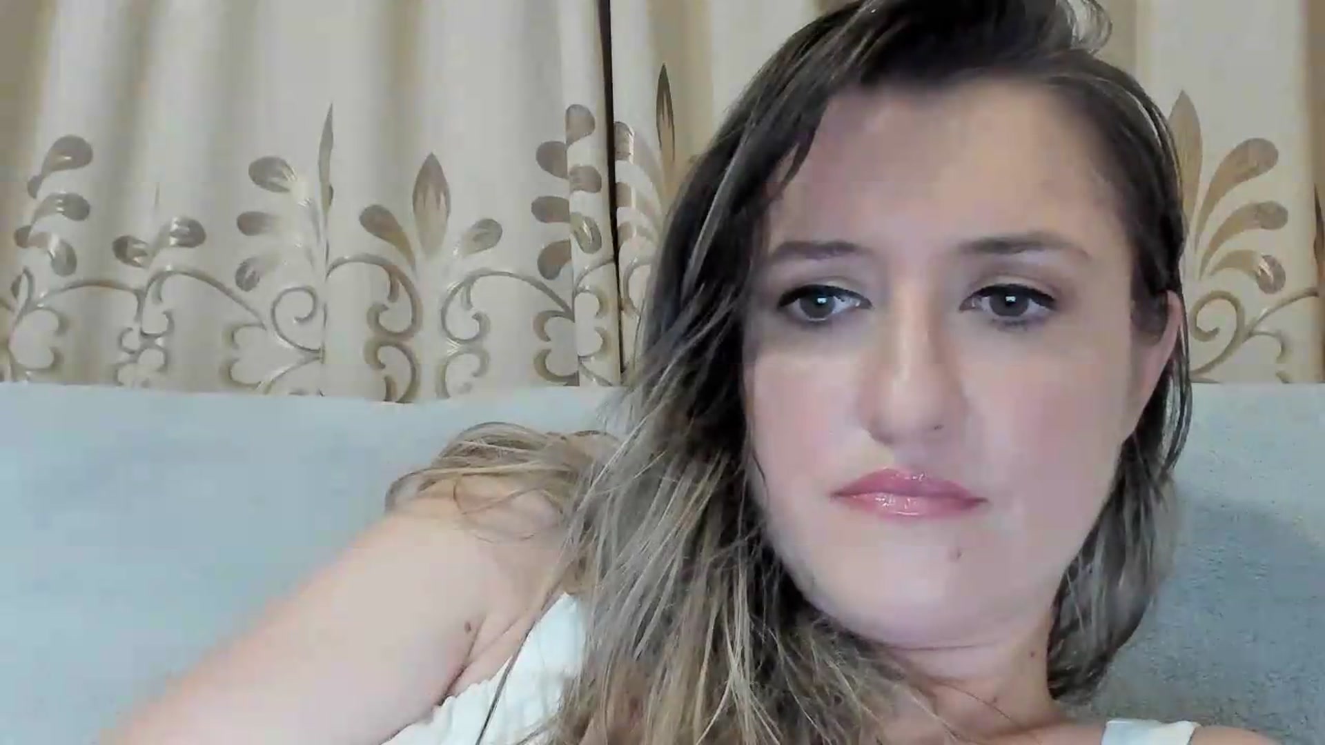 Gallery image thumbnail from BestDream's myfreecams stream on, 07/02/2026, 23:10 image 17 of 20