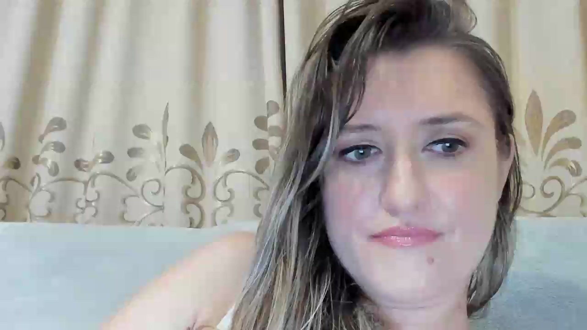 Gallery image thumbnail from BestDream's myfreecams stream on, 07/02/2026, 23:10 image 14 of 20