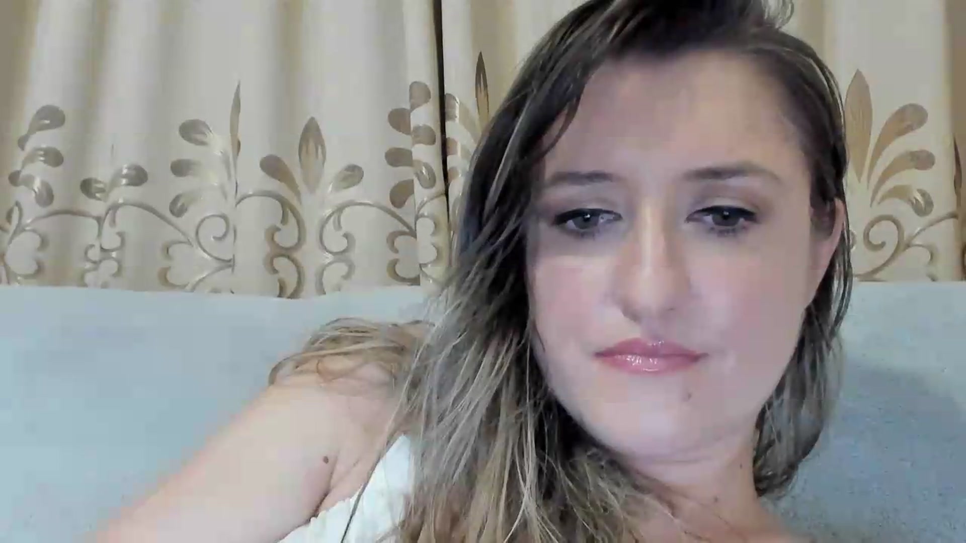 Gallery image thumbnail from BestDream's myfreecams stream on, 07/02/2026, 23:10 image 18 of 20