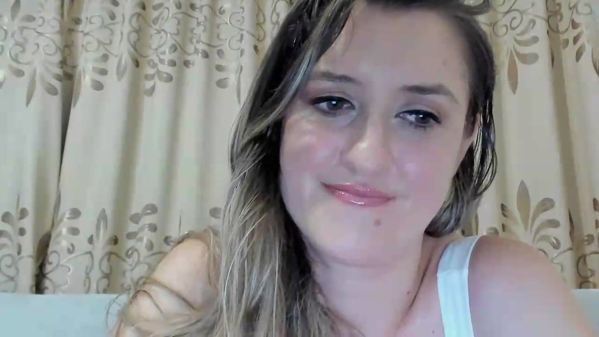 Gallery image thumbnail from BestDream's myfreecams stream on, 07/02/2026, 23:10 image 10 of 20