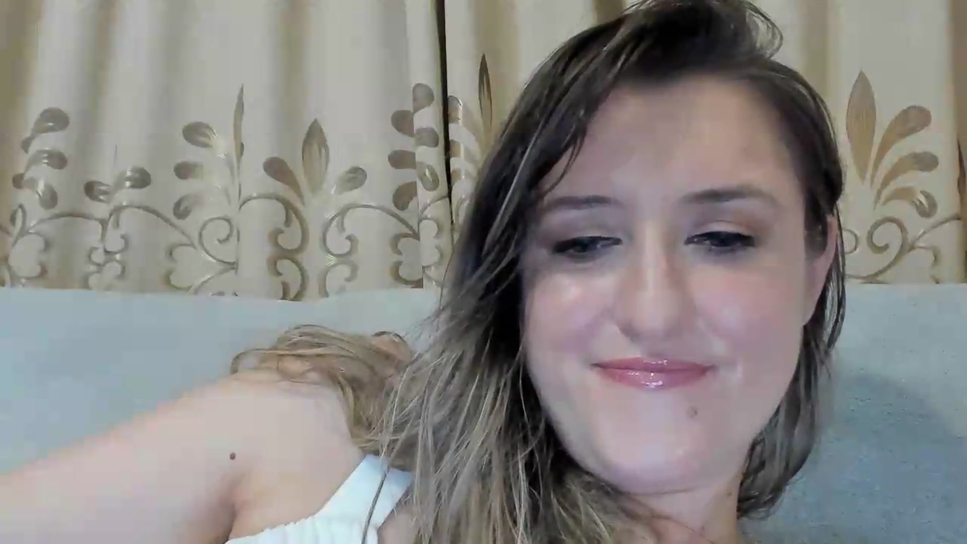 Gallery image thumbnail from BestDream's myfreecams stream on, 07/02/2026, 23:10 image 19 of 20