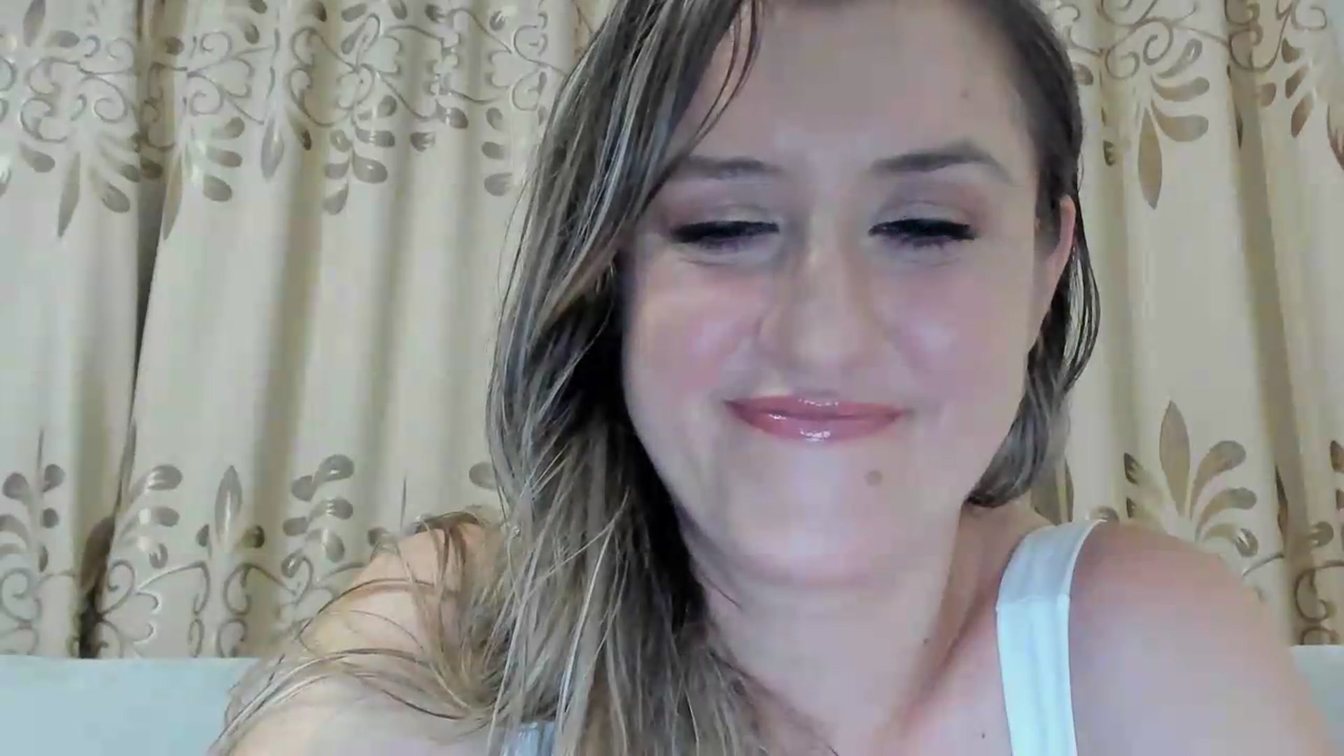 Gallery image thumbnail from BestDream's myfreecams stream on, 07/02/2026, 23:10 image 2 of 20