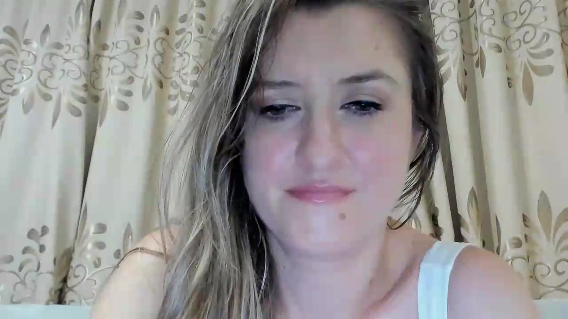 Gallery image thumbnail from BestDream's myfreecams stream on, 07/03/2026, 02:11 image 4 of 20