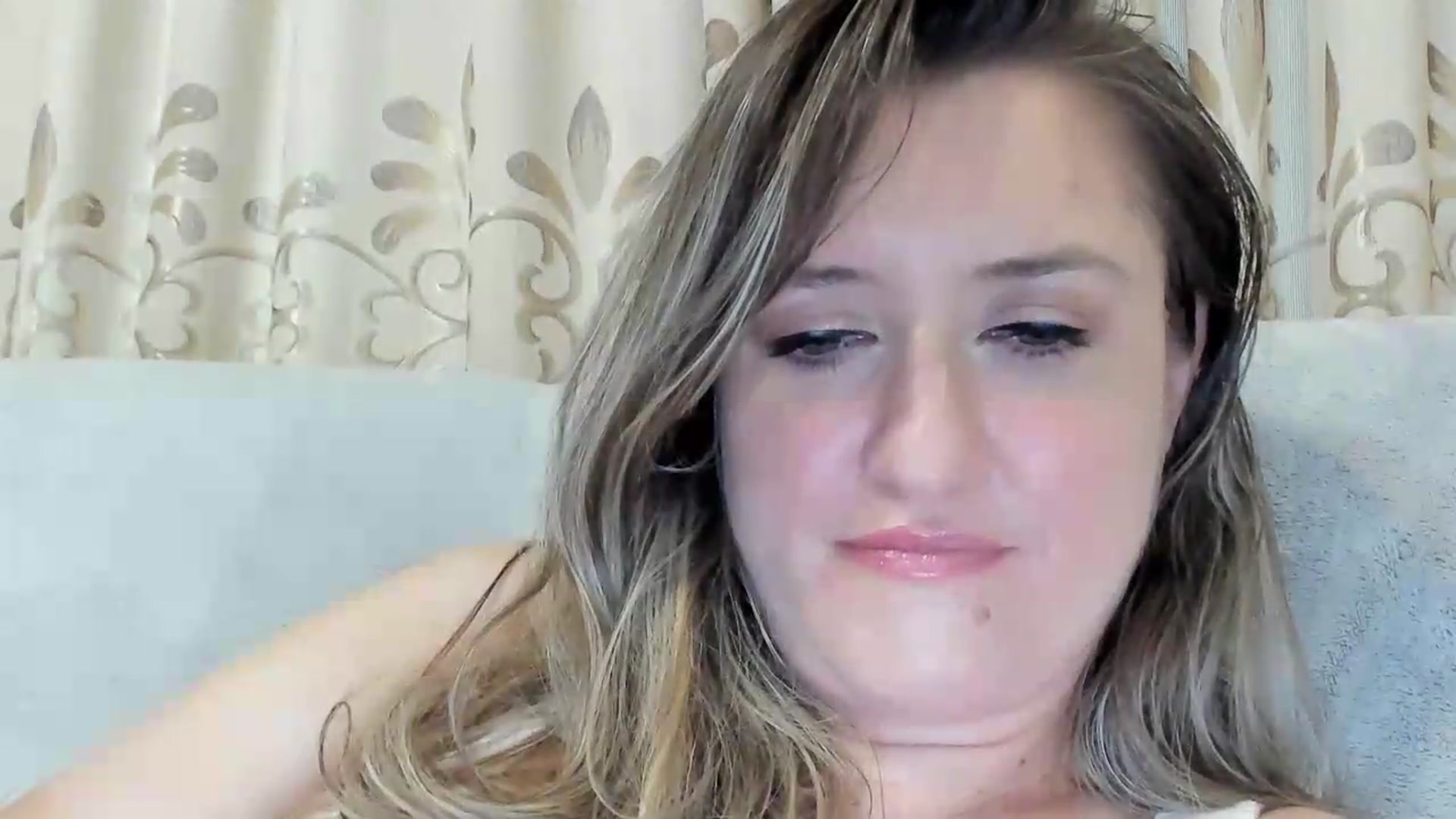 Gallery image thumbnail from BestDream's myfreecams stream on, 07/03/2026, 03:19 image 15 of 20
