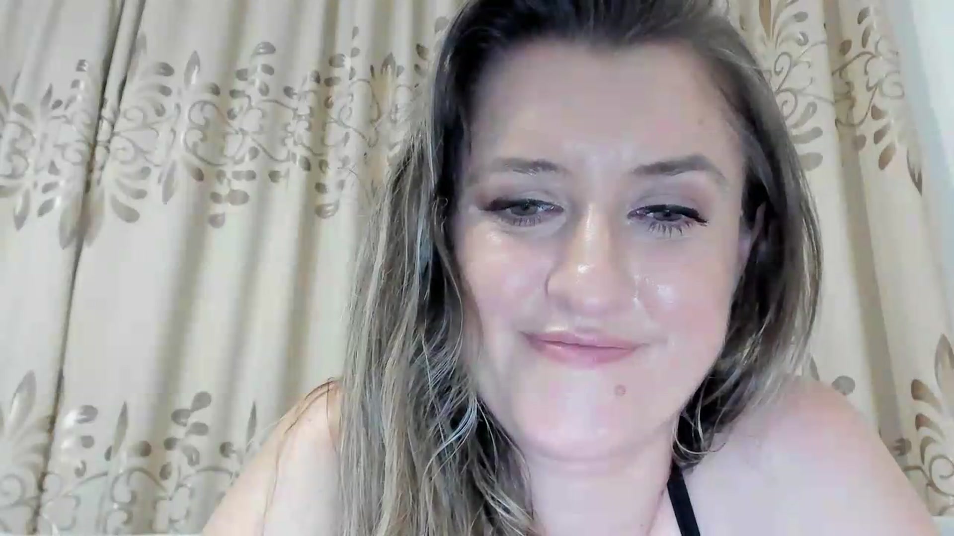 Gallery image thumbnail from BestDream's myfreecams stream on, 07/03/2026, 21:23 image 5 of 20