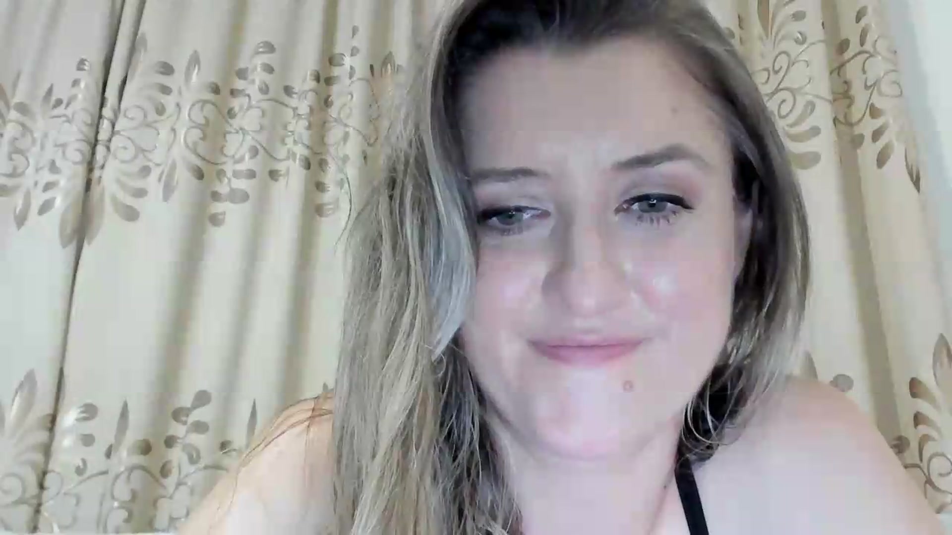 Gallery image thumbnail from BestDream's myfreecams stream on, 07/03/2026, 21:23 image 3 of 20