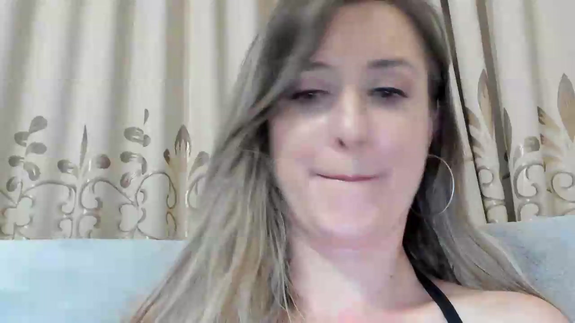 Gallery image thumbnail from BestDream's myfreecams stream on, 07/03/2026, 23:28 image 18 of 20