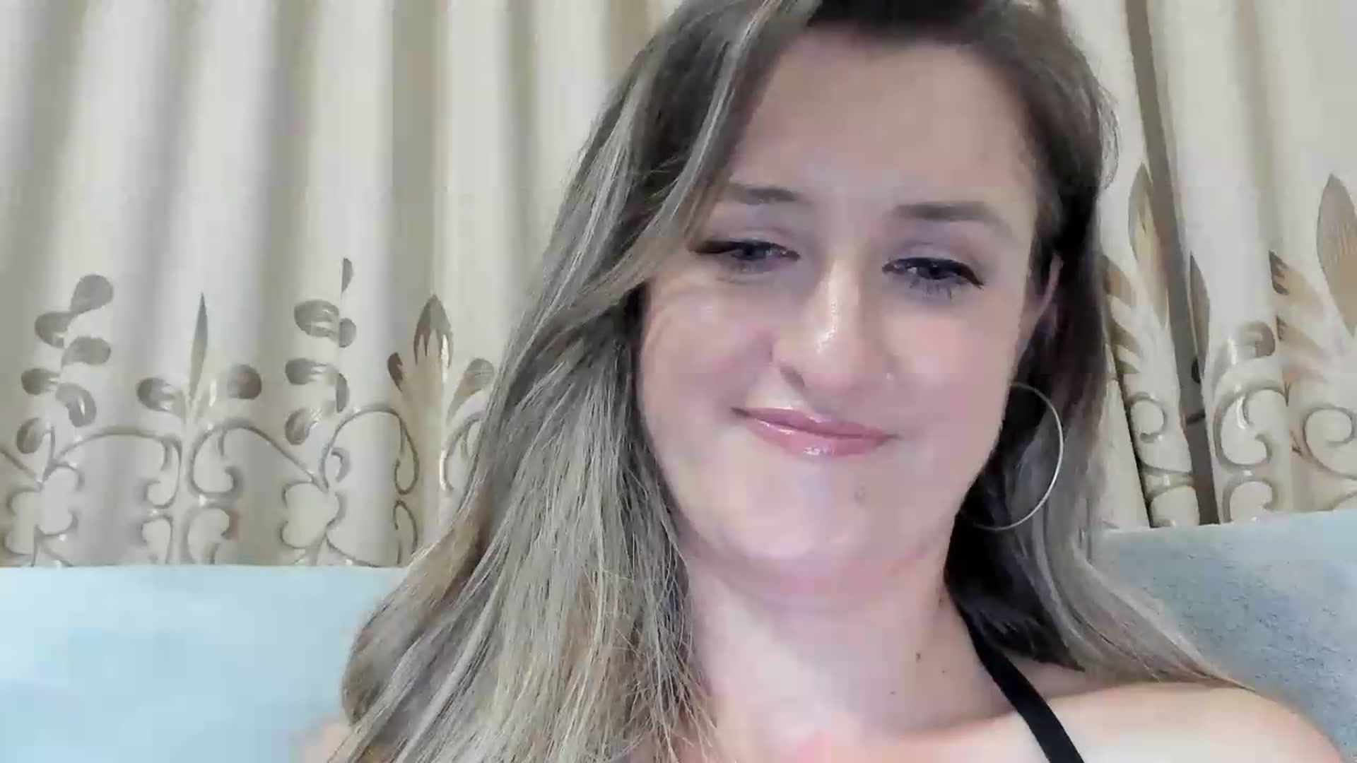 Gallery image thumbnail from BestDream's myfreecams stream on, 07/03/2026, 23:28 image 19 of 20