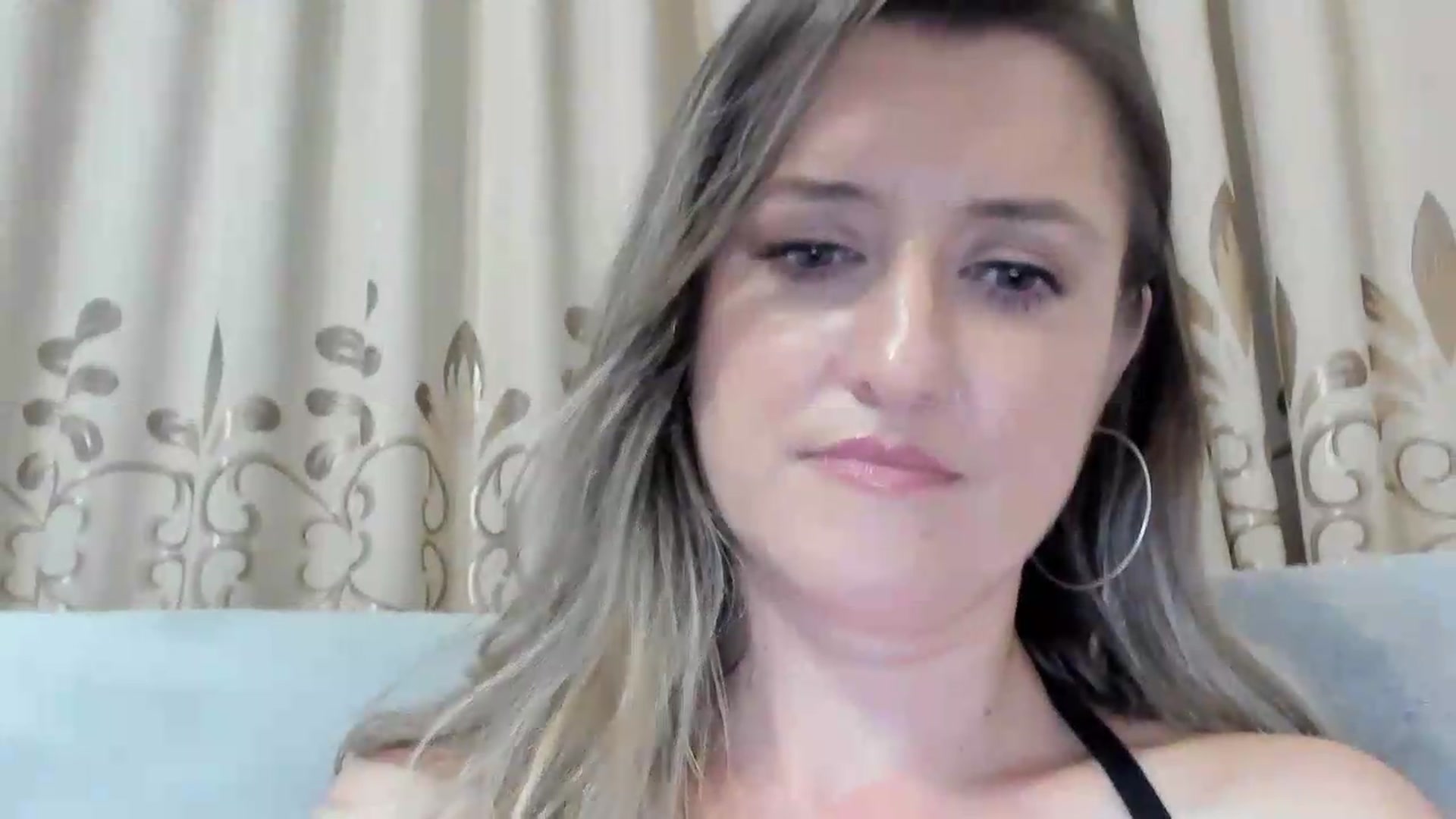 Gallery image thumbnail from BestDream's myfreecams stream on, 07/03/2026, 23:28 image 16 of 20