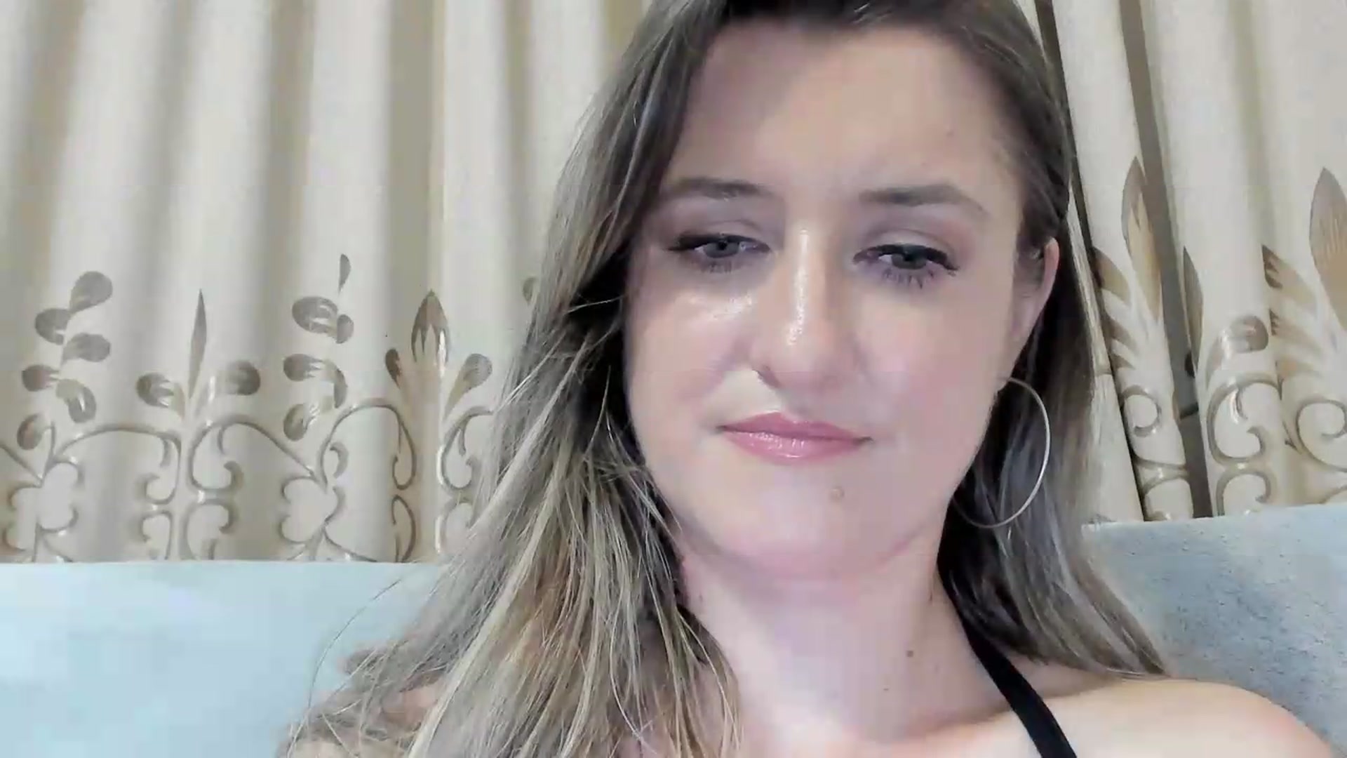 Gallery image thumbnail from BestDream's myfreecams stream on, 07/03/2026, 23:28 image 12 of 20