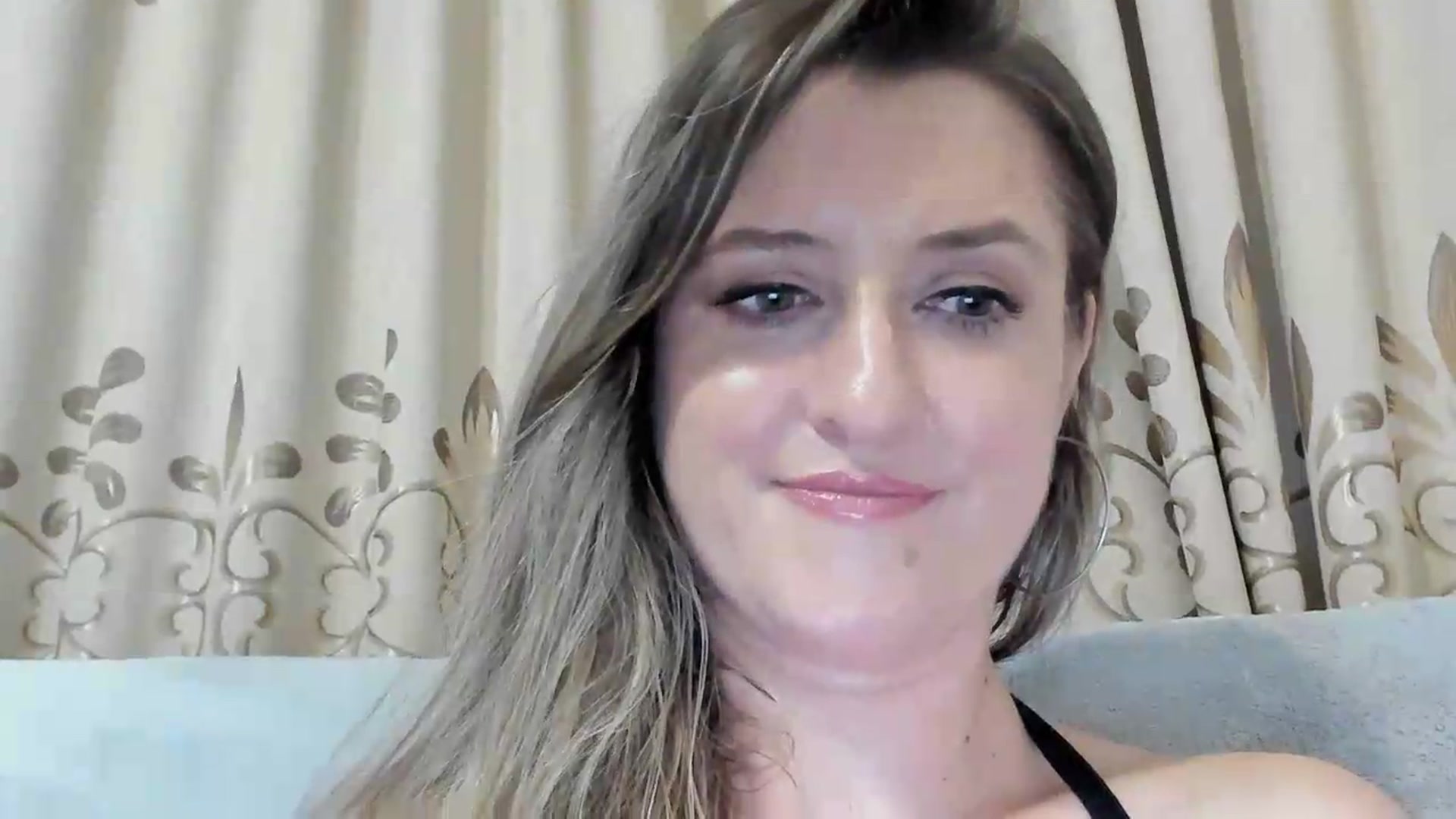 Gallery image thumbnail from BestDream's myfreecams stream on, 07/03/2026, 23:28 image 2 of 20