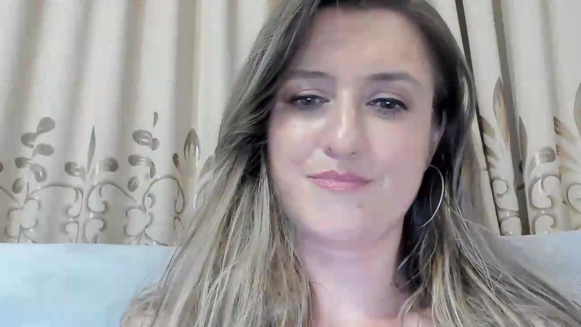 Gallery image thumbnail from BestDream's myfreecams stream on, 07/03/2026, 23:28 image 4 of 20