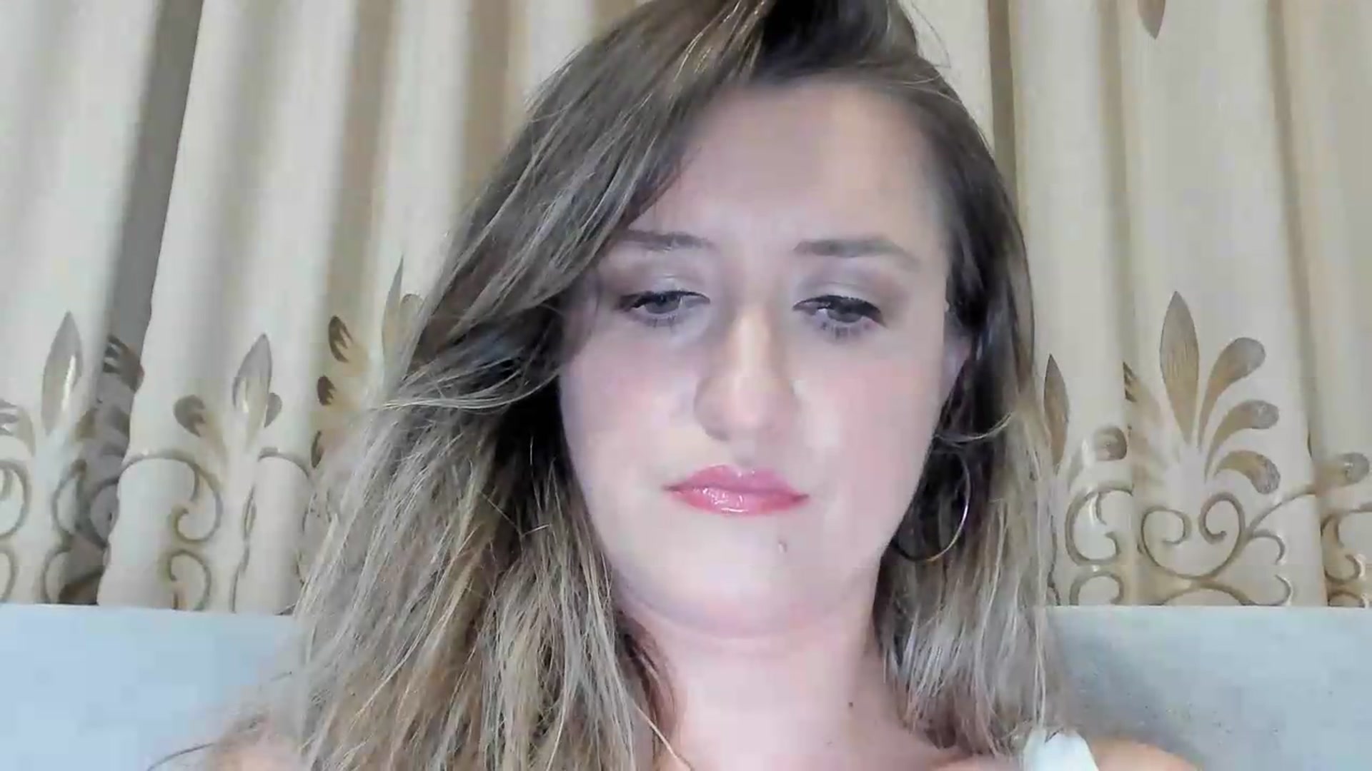 Gallery image thumbnail from BestDream's myfreecams stream on, 07/04/2026, 22:55 image 4 of 20