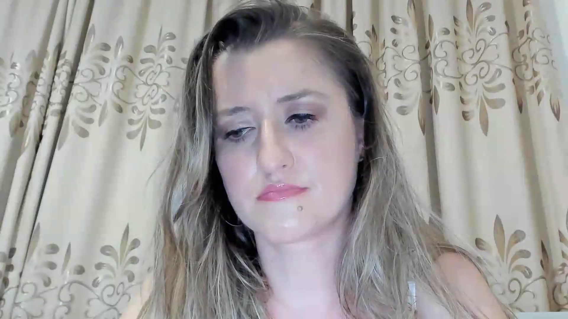 Gallery image thumbnail from BestDream's myfreecams stream on, 07/04/2026, 23:46 image 14 of 20