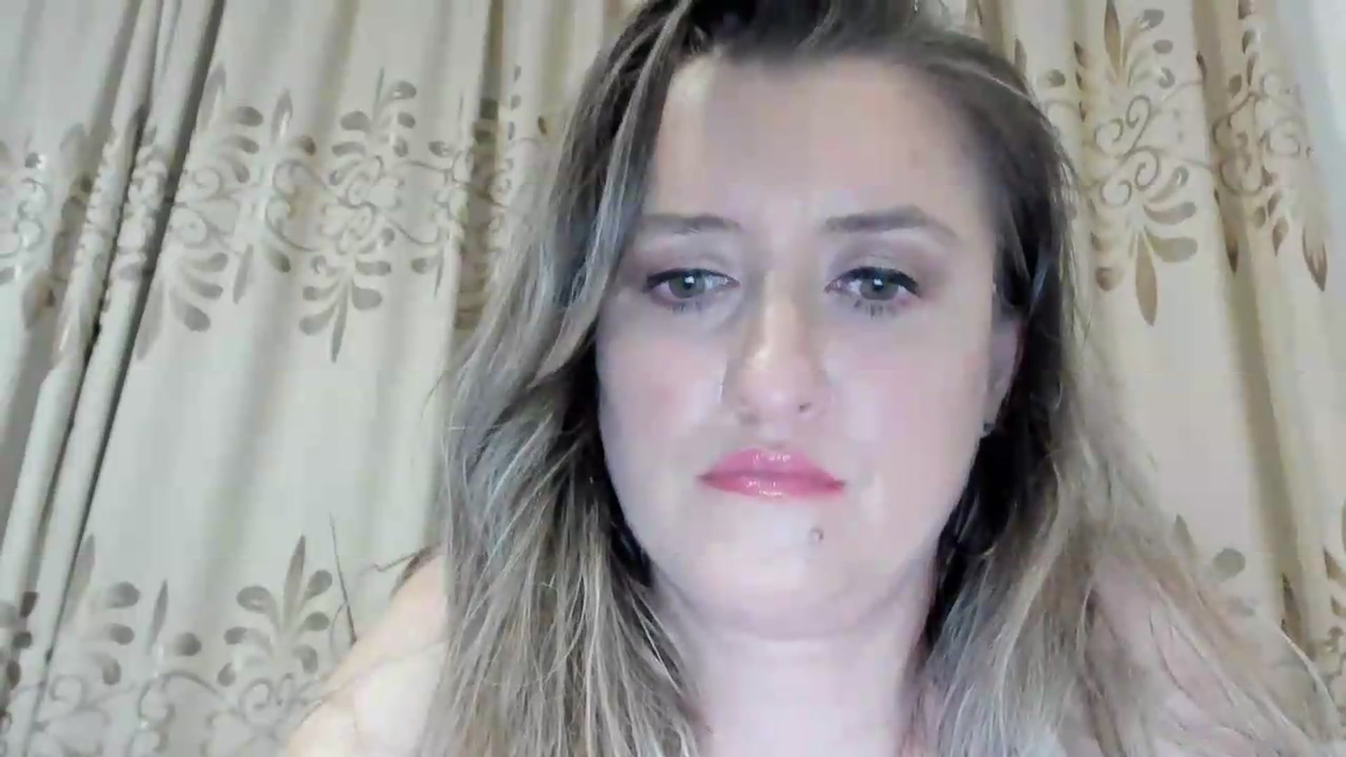 Gallery image thumbnail from BestDream's myfreecams stream on, 07/04/2026, 23:46 image 5 of 20