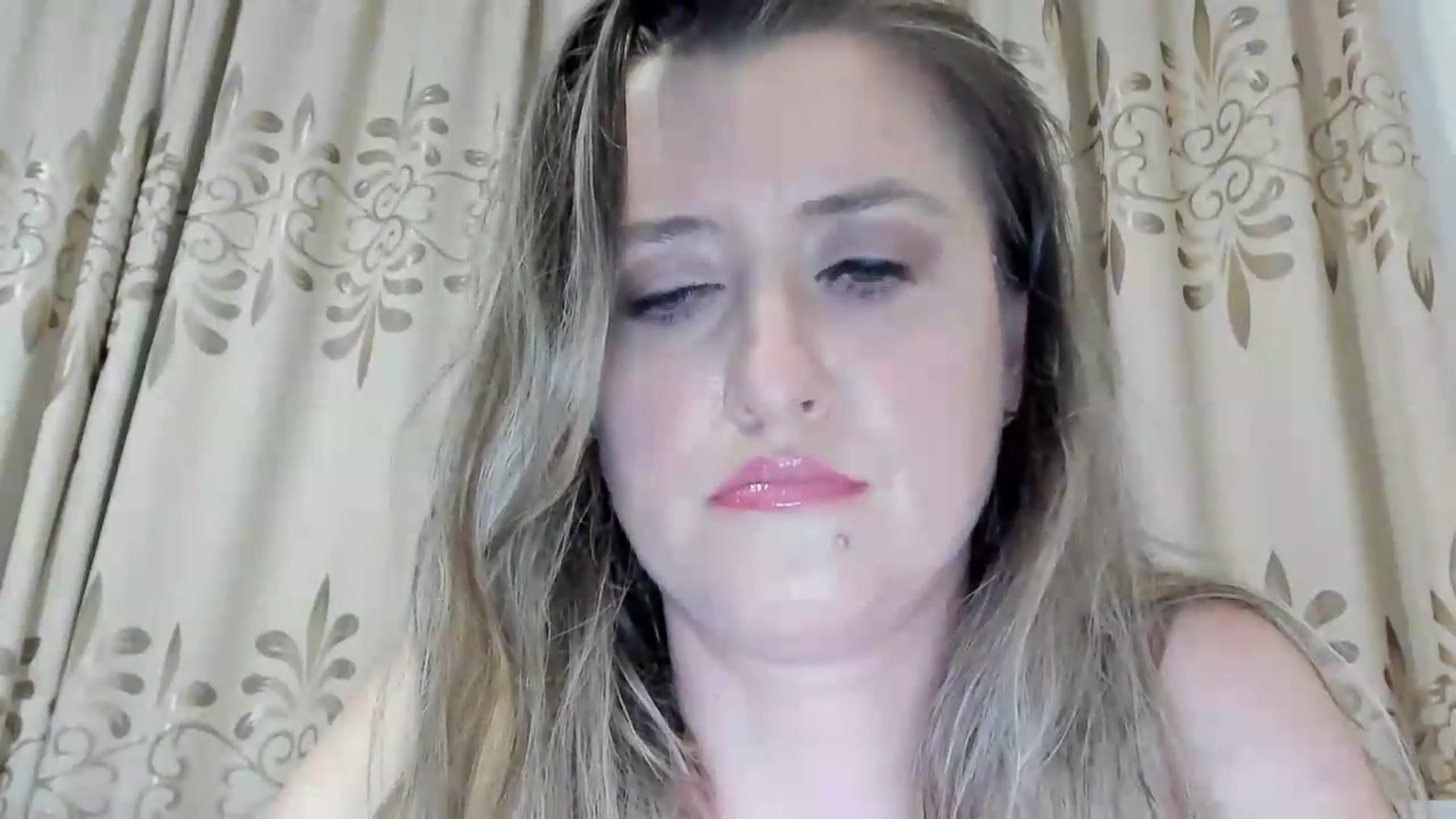 Gallery image thumbnail from BestDream's myfreecams stream on, 07/04/2026, 23:46 image 20 of 20