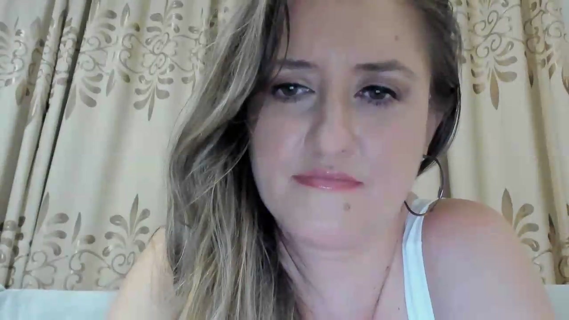 Gallery image thumbnail from BestDream's myfreecams stream on, 07/05/2026, 01:51 image 3 of 20