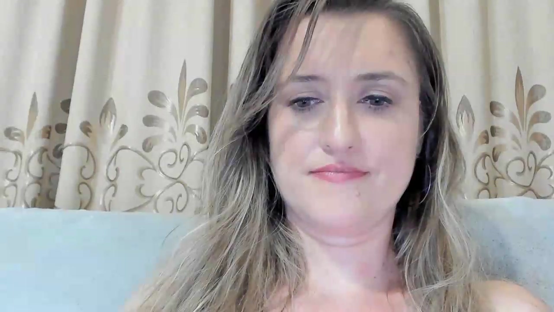 Gallery image thumbnail from BestDream's myfreecams stream on, 07/05/2026, 21:55 image 17 of 20