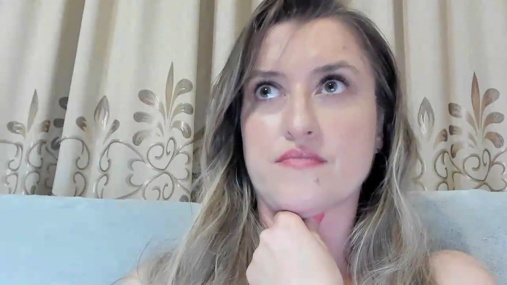 Gallery image thumbnail from BestDream's myfreecams stream on, 07/05/2026, 22:07 image 17 of 20