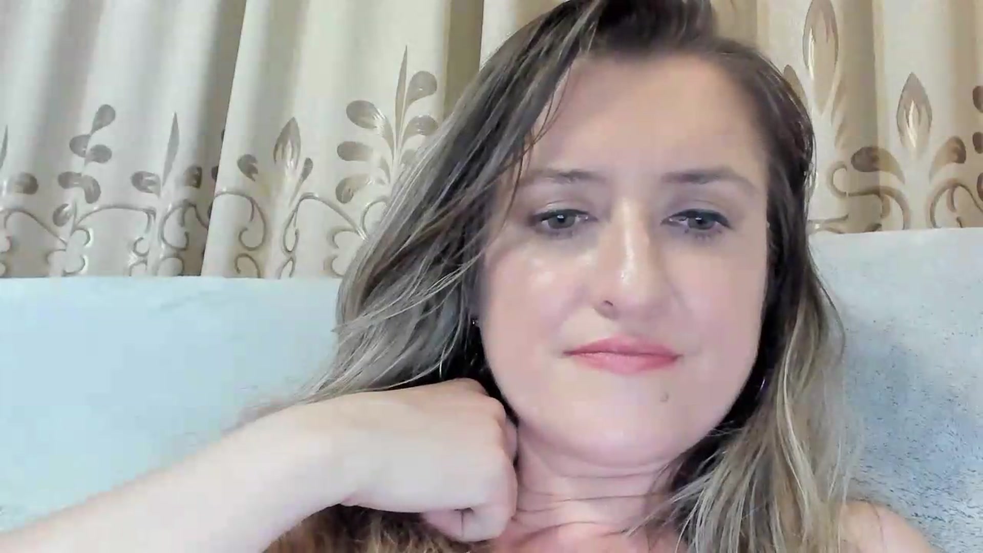 Gallery image thumbnail from BestDream's myfreecams stream on, 07/05/2026, 23:10 image 19 of 20