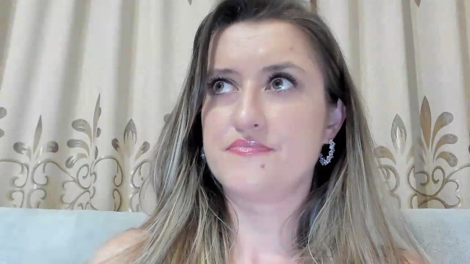 Gallery image thumbnail from BestDream's myfreecams stream on, 07/06/2026, 21:58 image 7 of 20