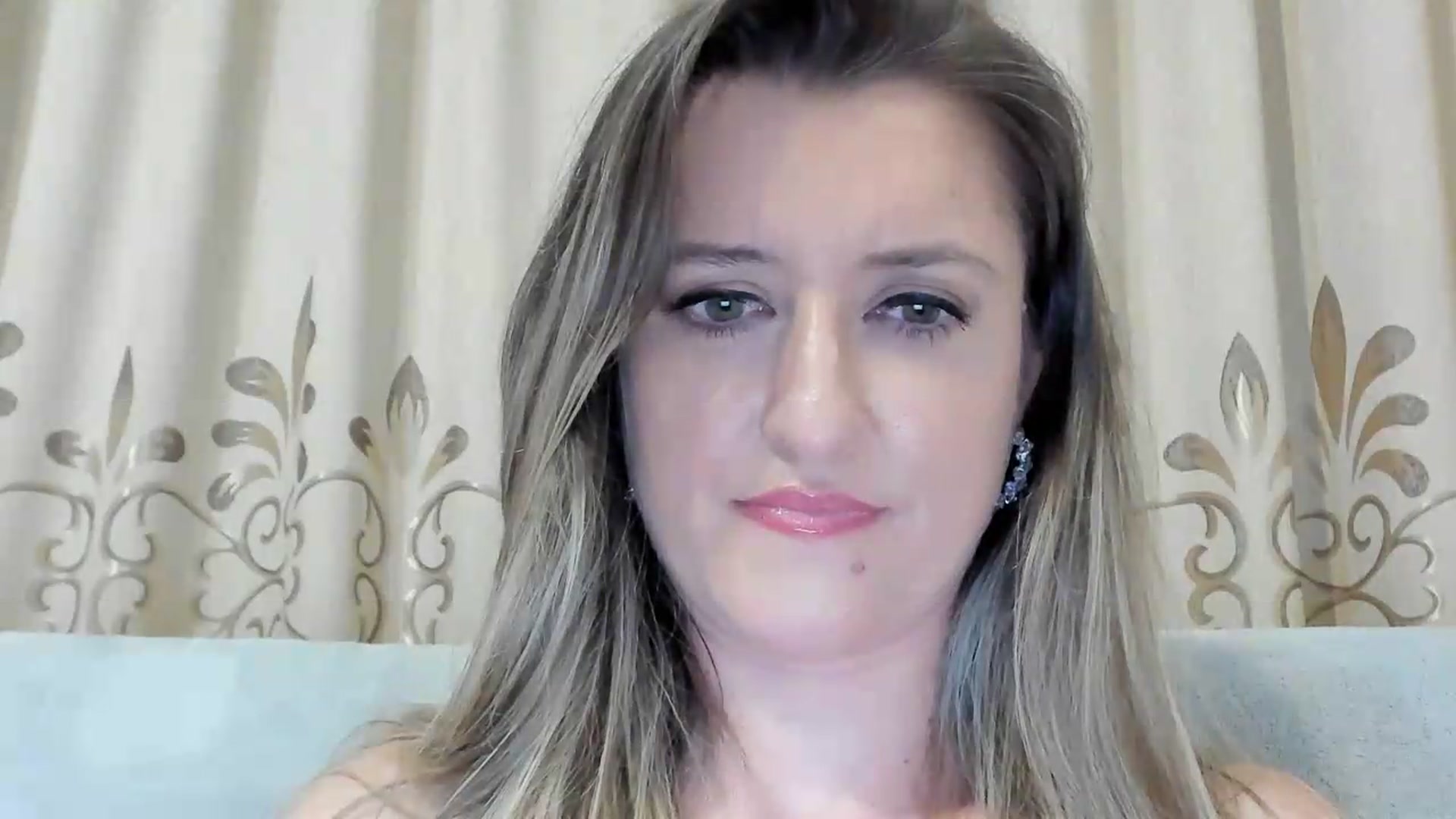 Gallery image thumbnail from BestDream's myfreecams stream on, 07/06/2026, 21:58 image 15 of 20