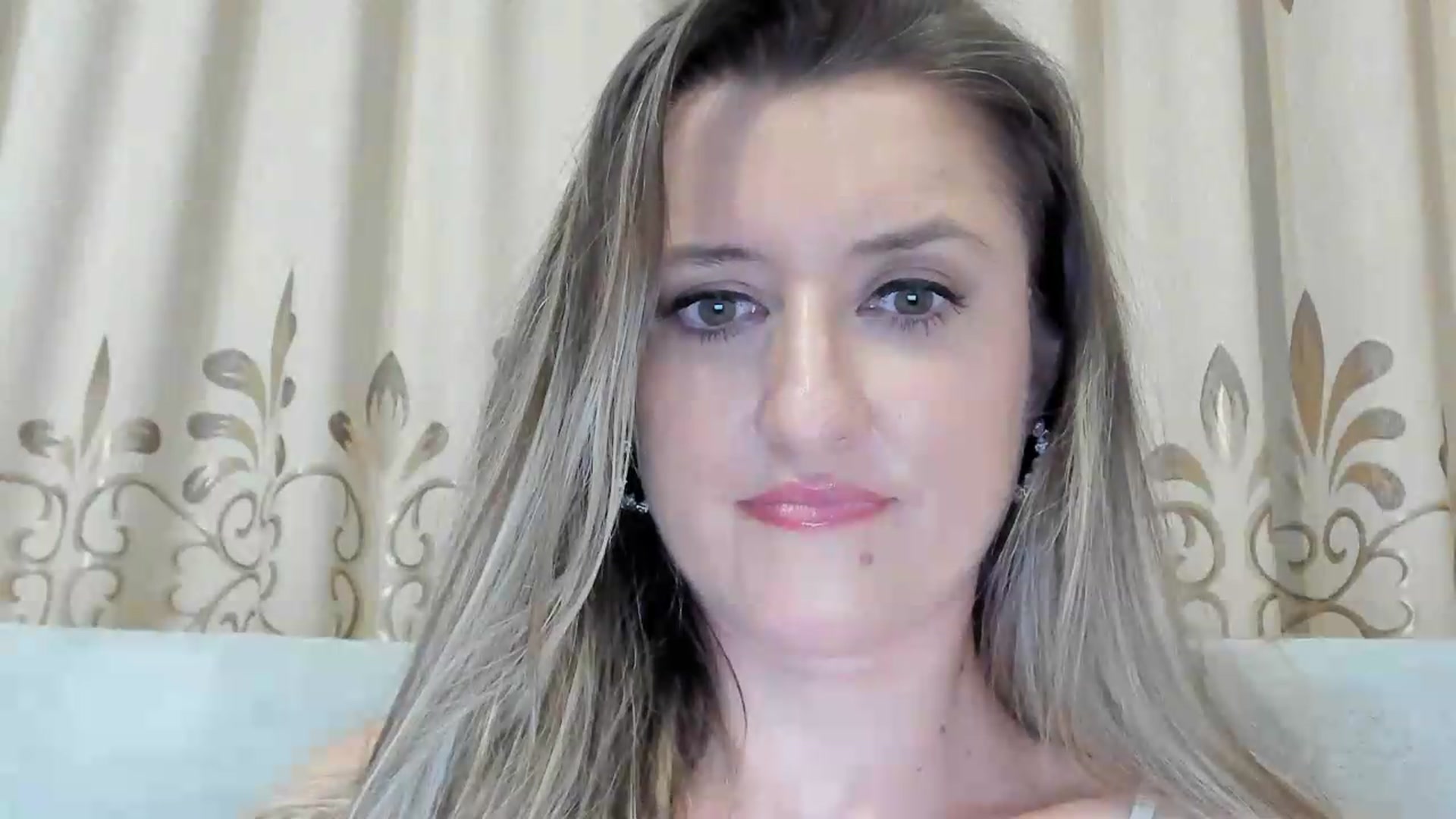 Gallery image thumbnail from BestDream's myfreecams stream on, 07/06/2026, 21:58 image 17 of 20