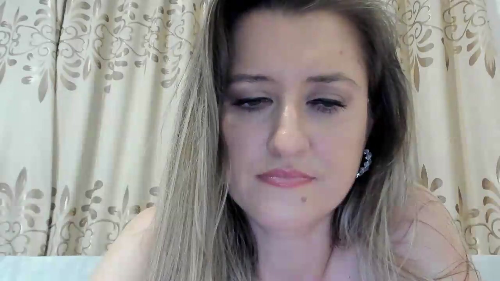 Gallery image thumbnail from BestDream's myfreecams stream on, 07/06/2026, 22:26 image 8 of 20