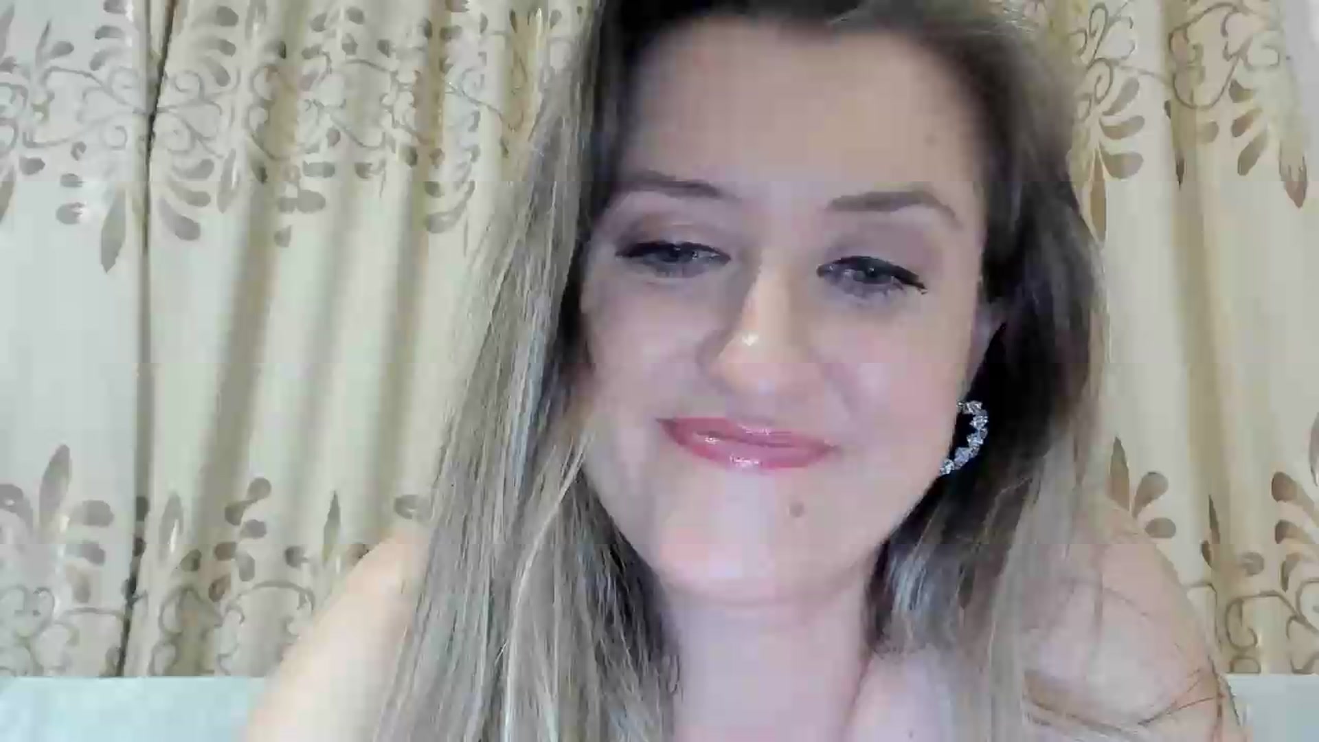 Gallery image thumbnail from BestDream's myfreecams stream on, 07/06/2026, 22:26 image 5 of 20