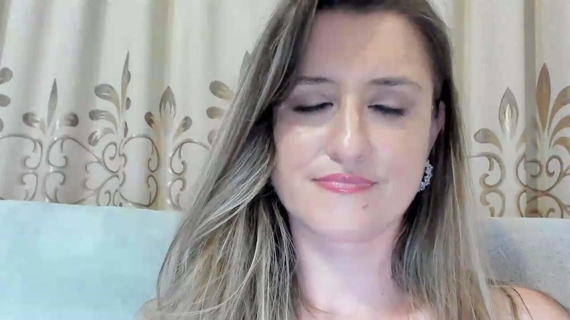 Gallery image thumbnail from BestDream's myfreecams stream on, 07/06/2026, 23:08 image 13 of 20