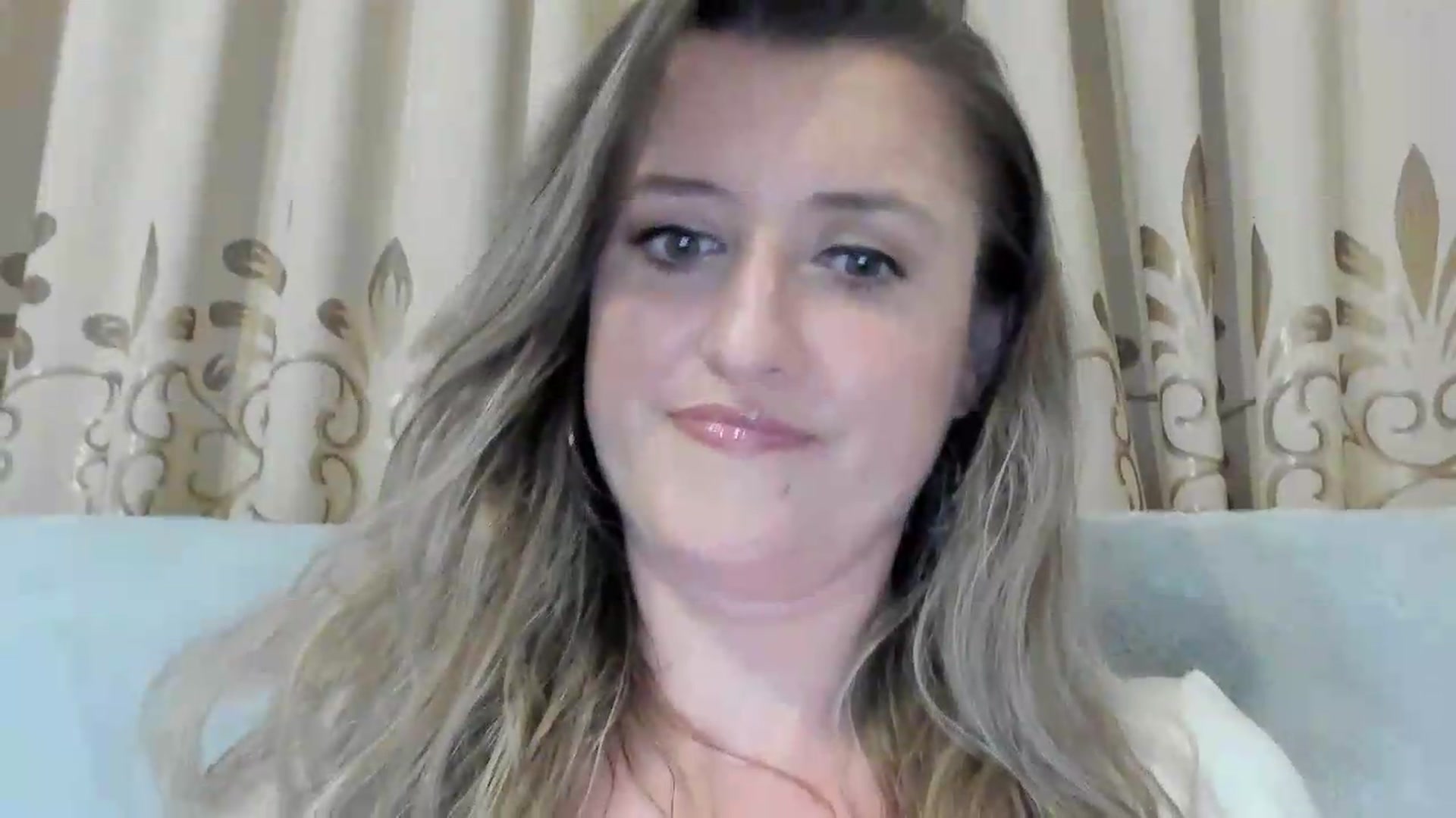 Gallery image thumbnail from BestDream's myfreecams stream on, 07/07/2026, 21:32 image 15 of 20