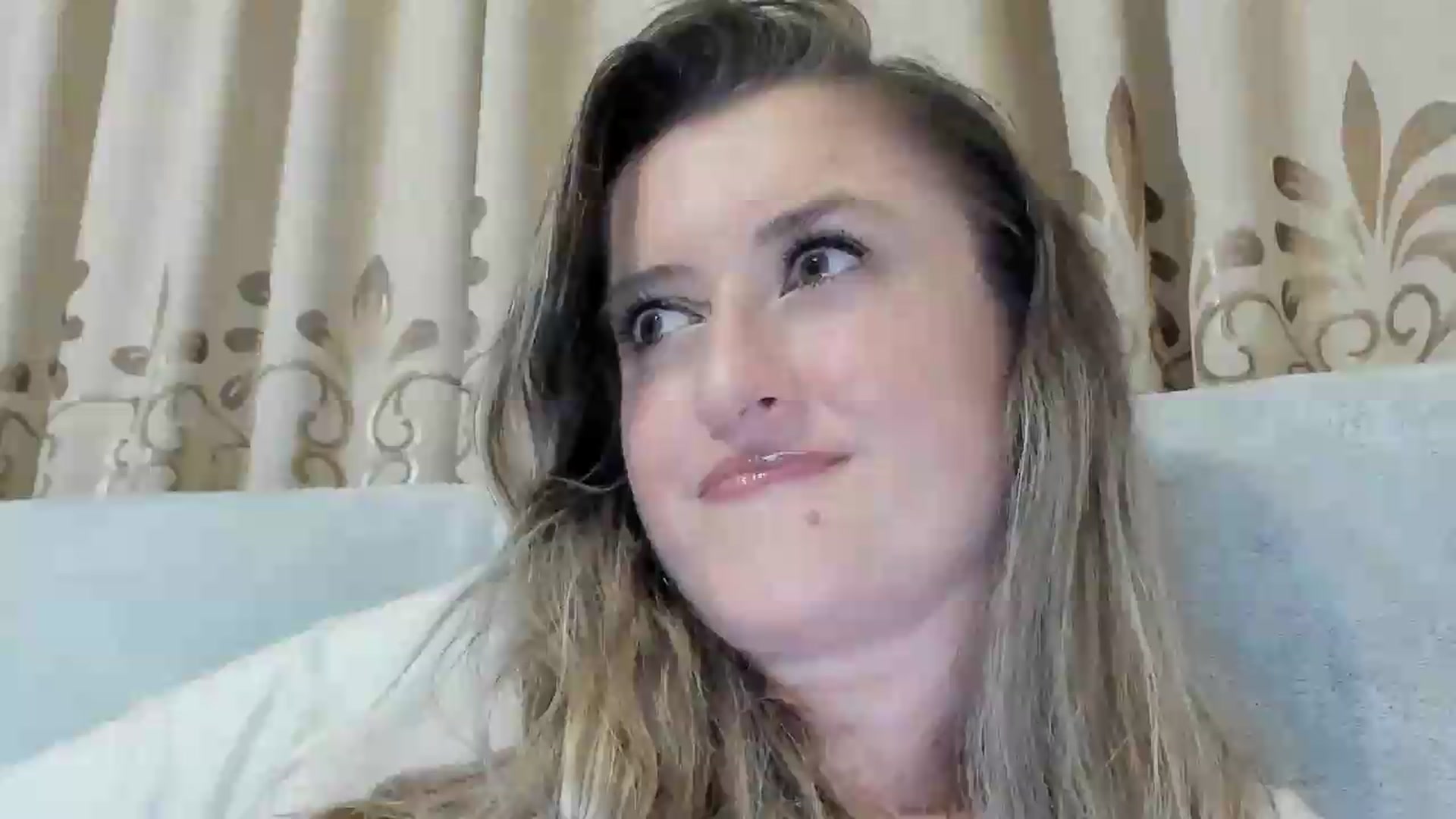 Gallery image thumbnail from BestDream's myfreecams stream on, 07/07/2026, 22:11 image 19 of 20