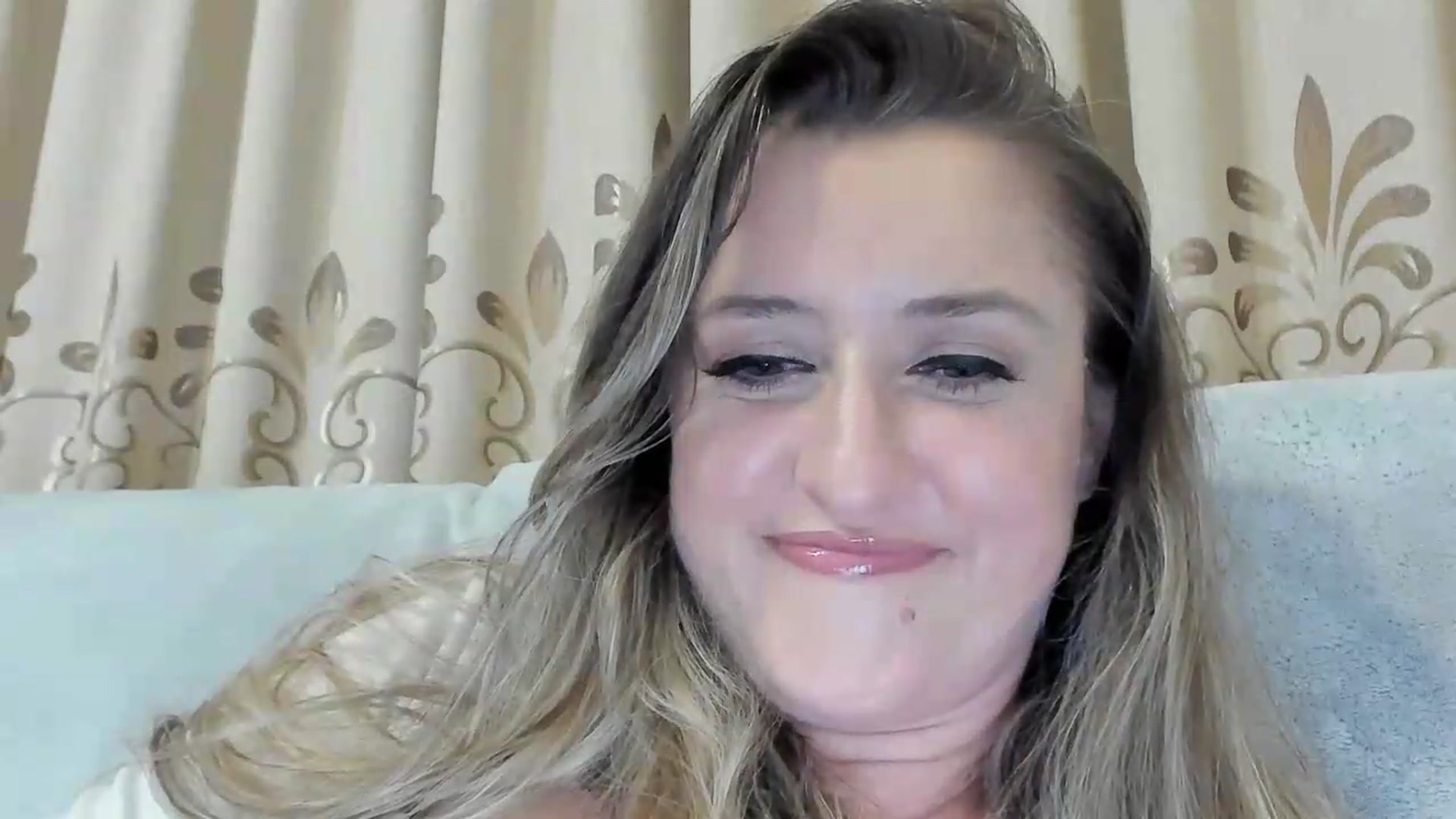 Gallery image thumbnail from BestDream's myfreecams stream on, 07/07/2026, 22:46 image 16 of 20