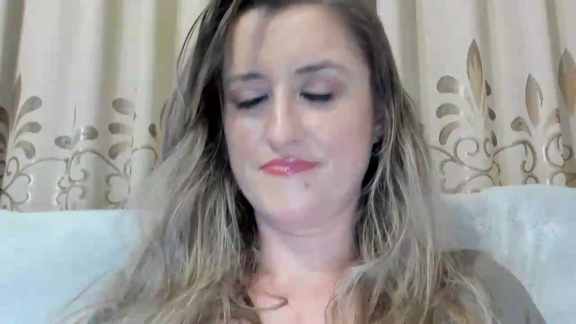 Gallery image thumbnail from BestDream's myfreecams stream on, 07/08/2026, 23:29 image 11 of 20