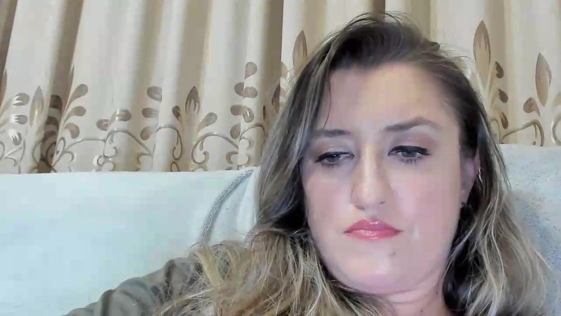 Gallery image thumbnail from BestDream's myfreecams stream on, 07/09/2026, 24:46 image 15 of 20