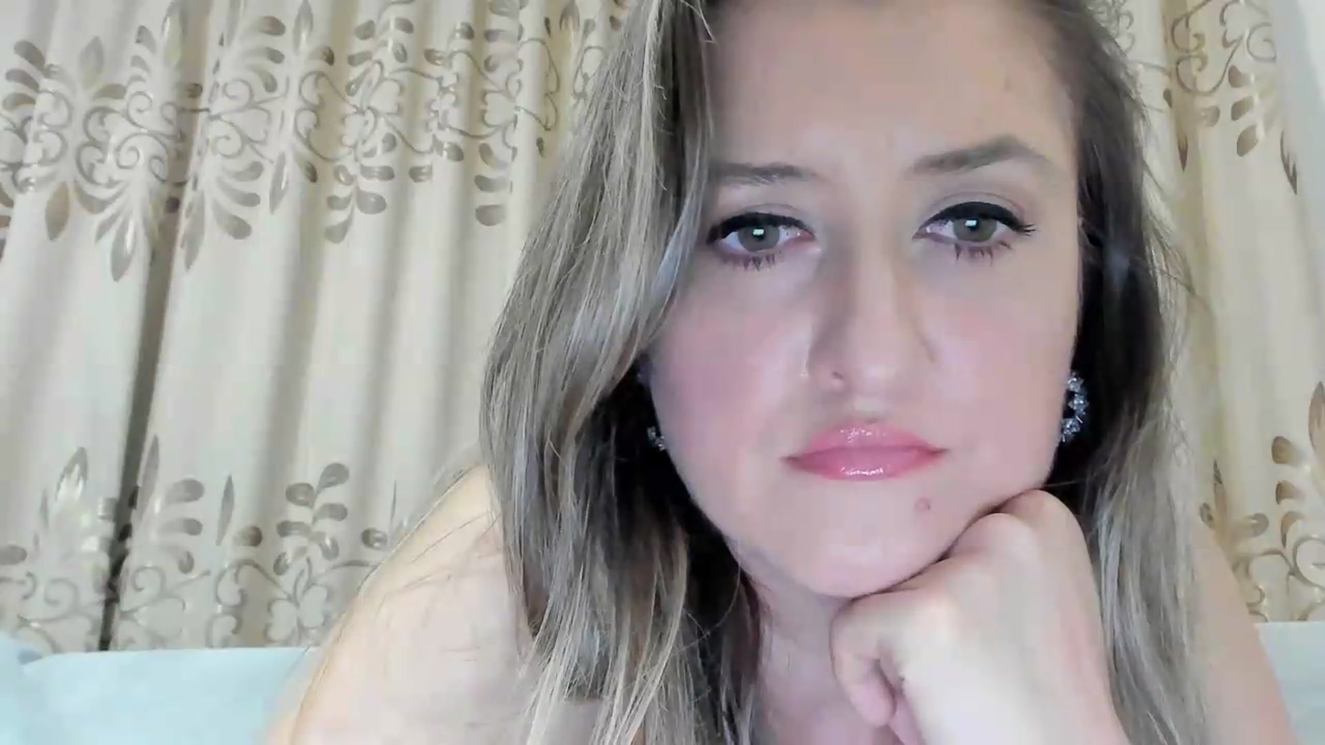 Gallery image thumbnail from BestDream's myfreecams stream on, 07/11/2026, 24:51 image 8 of 20