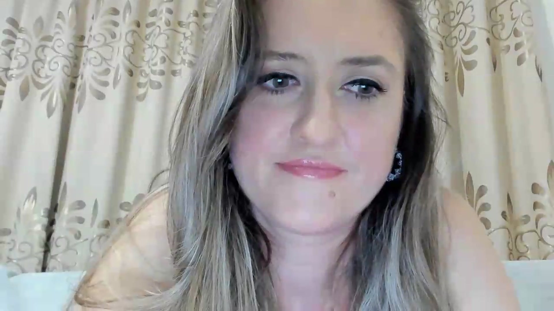 Gallery image thumbnail from BestDream's myfreecams stream on, 07/11/2026, 24:51 image 20 of 20
