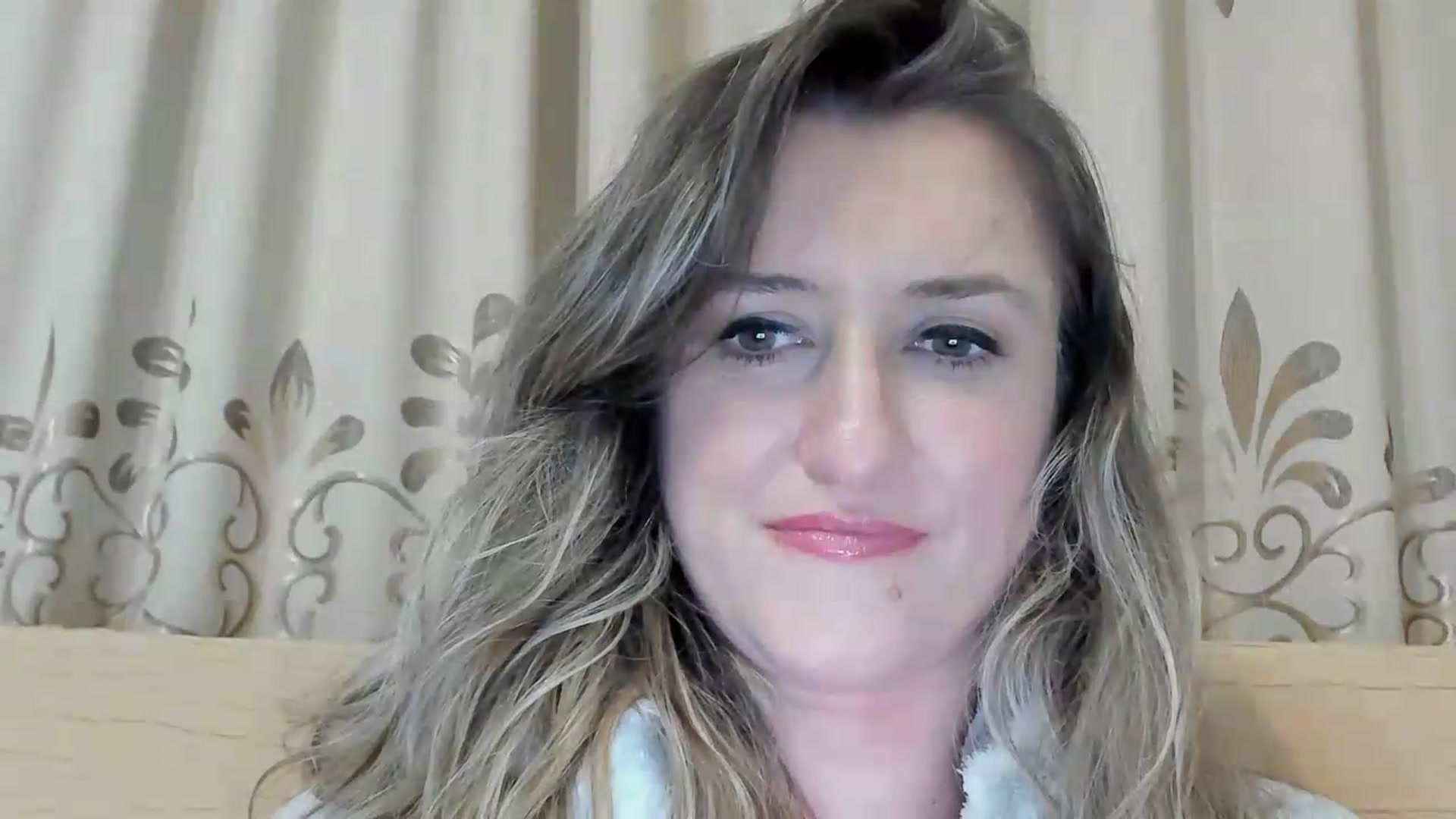 Gallery image thumbnail from BestDream's myfreecams stream on, 07/11/2026, 22:11 image 14 of 20
