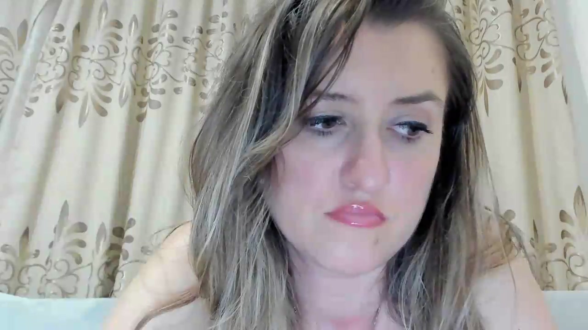 Gallery image thumbnail from BestDream's myfreecams stream on, 07/12/2026, 21:31 image 16 of 20