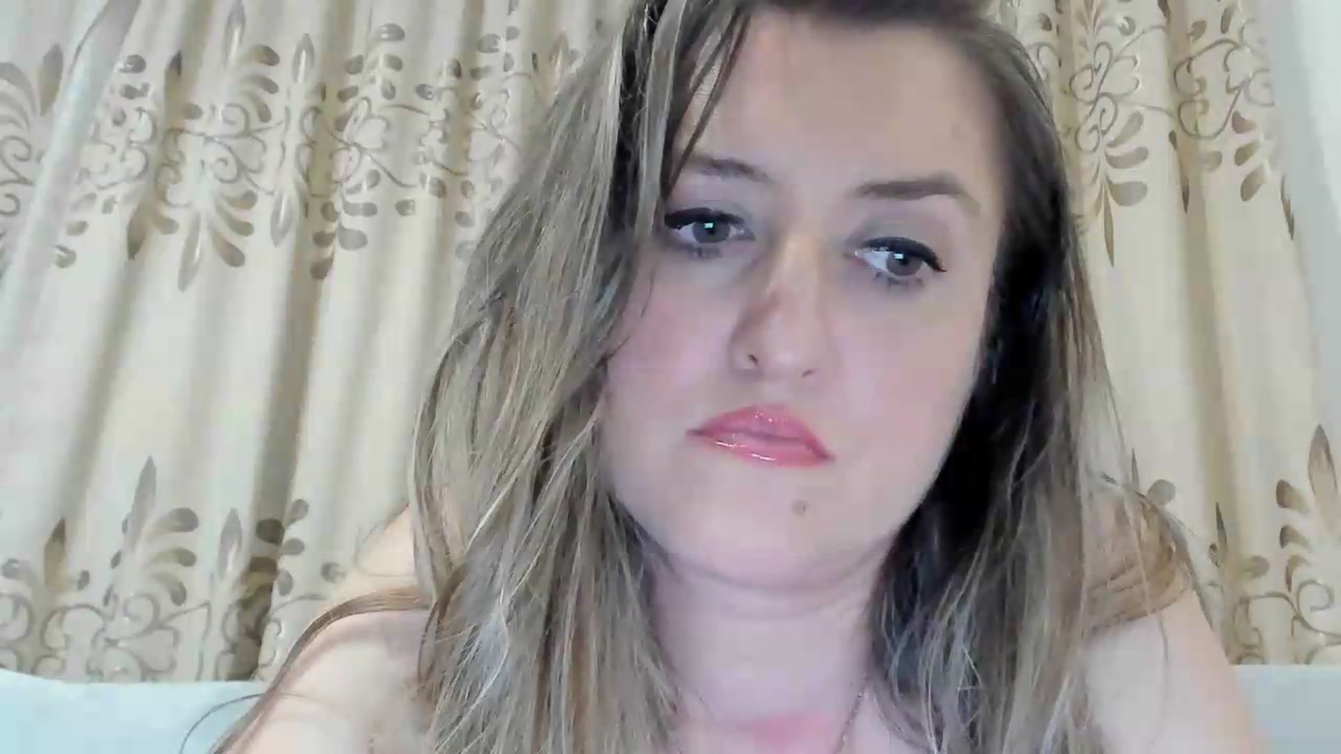 Gallery image thumbnail from BestDream's myfreecams stream on, 07/12/2026, 21:31 image 14 of 20