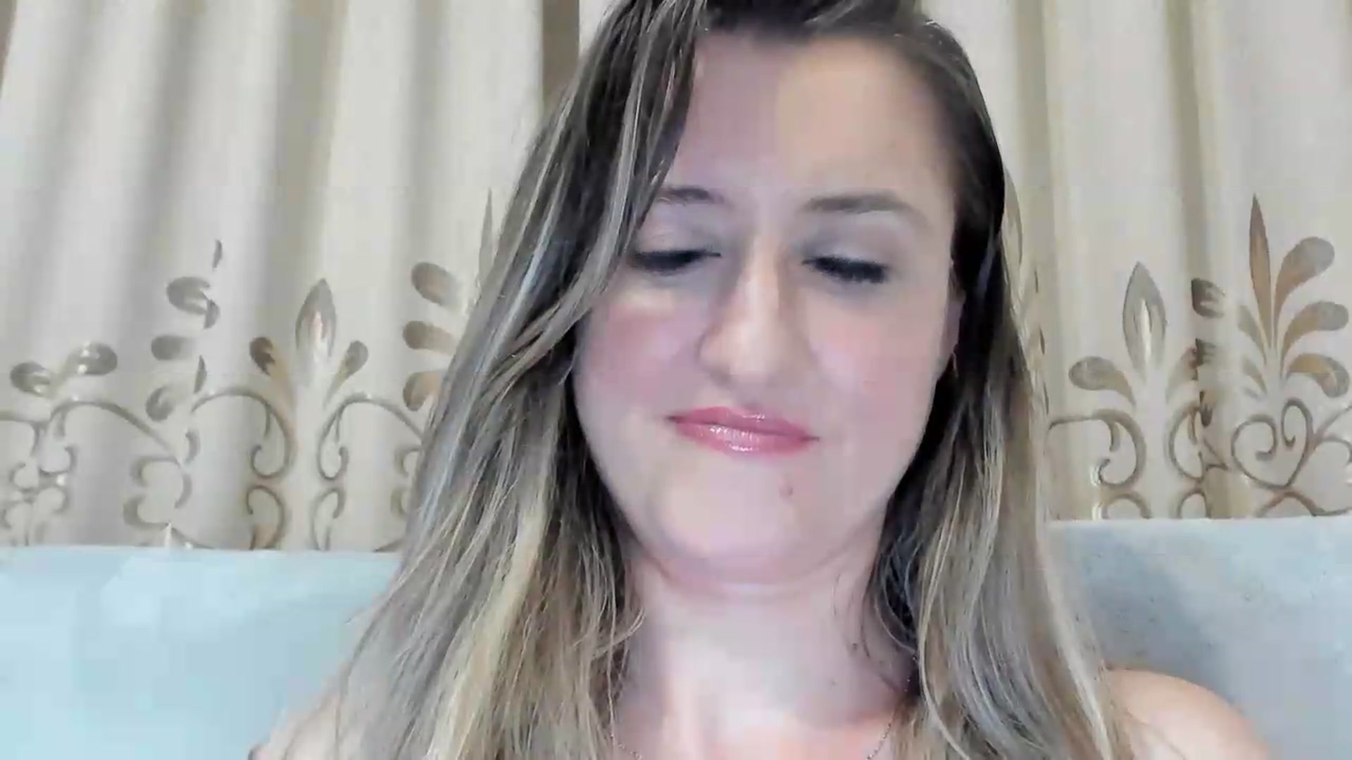 Gallery image thumbnail from BestDream's myfreecams stream on, 07/12/2026, 23:35 image 6 of 20
