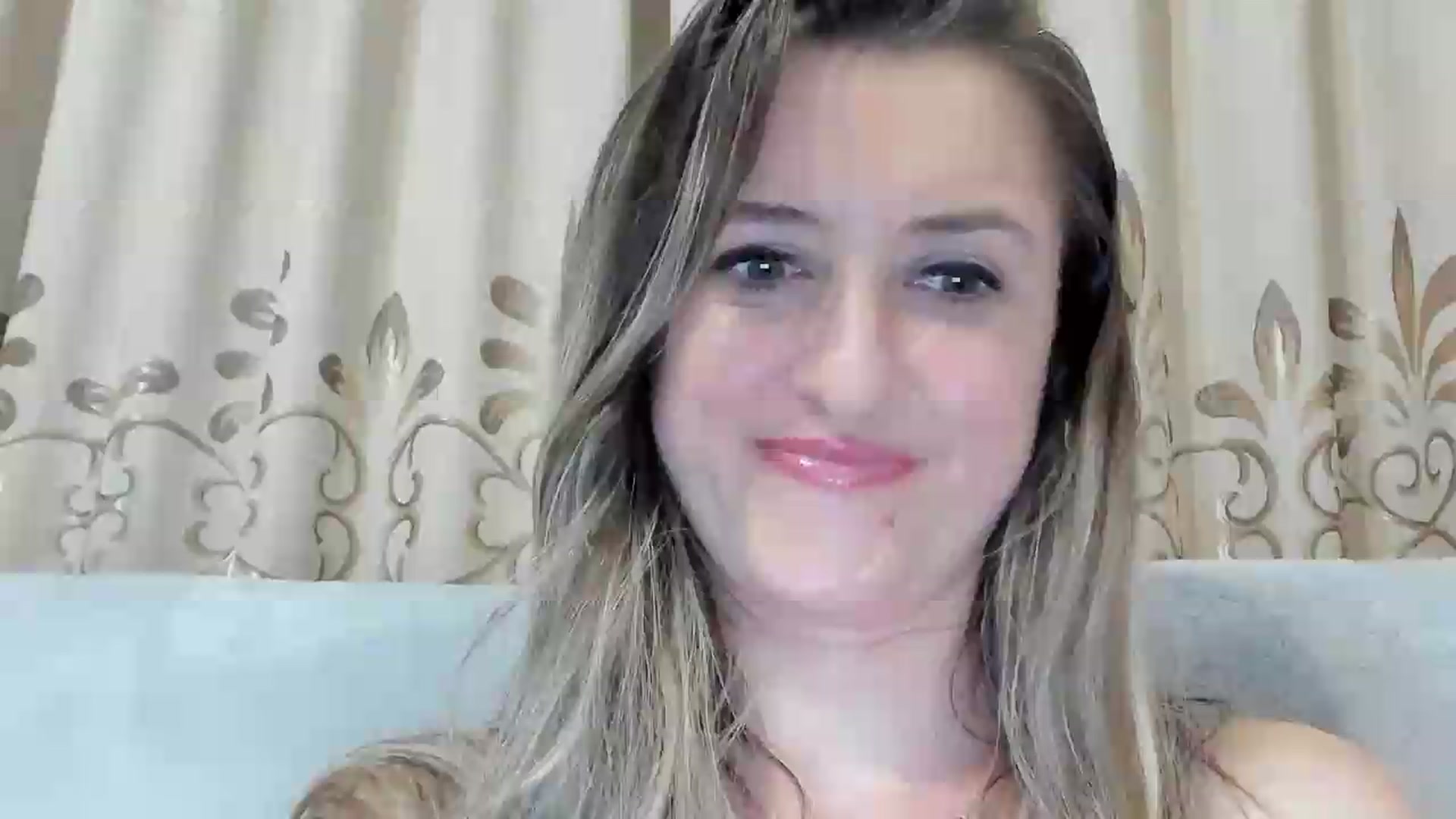 Gallery image thumbnail from BestDream's myfreecams stream on, 07/12/2026, 23:35 image 19 of 20