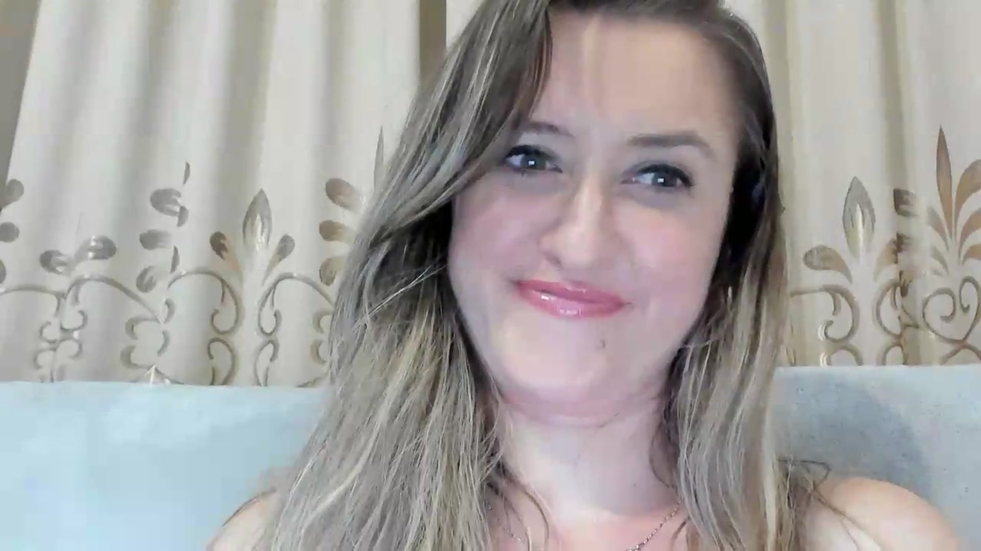 Gallery image thumbnail from BestDream's myfreecams stream on, 07/12/2026, 23:35 image 10 of 20
