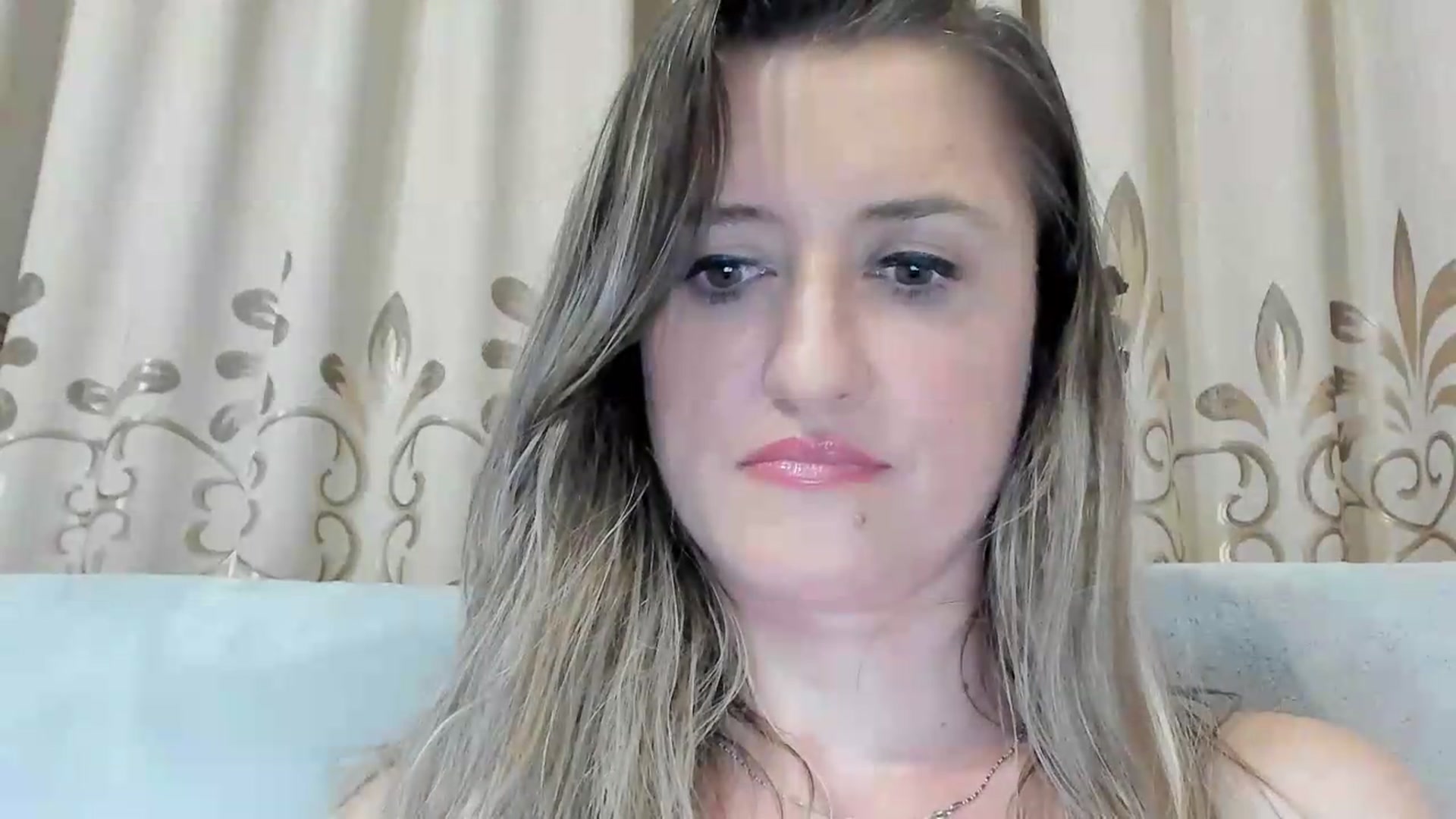 Gallery image thumbnail from BestDream's myfreecams stream on, 07/12/2026, 23:35 image 14 of 20