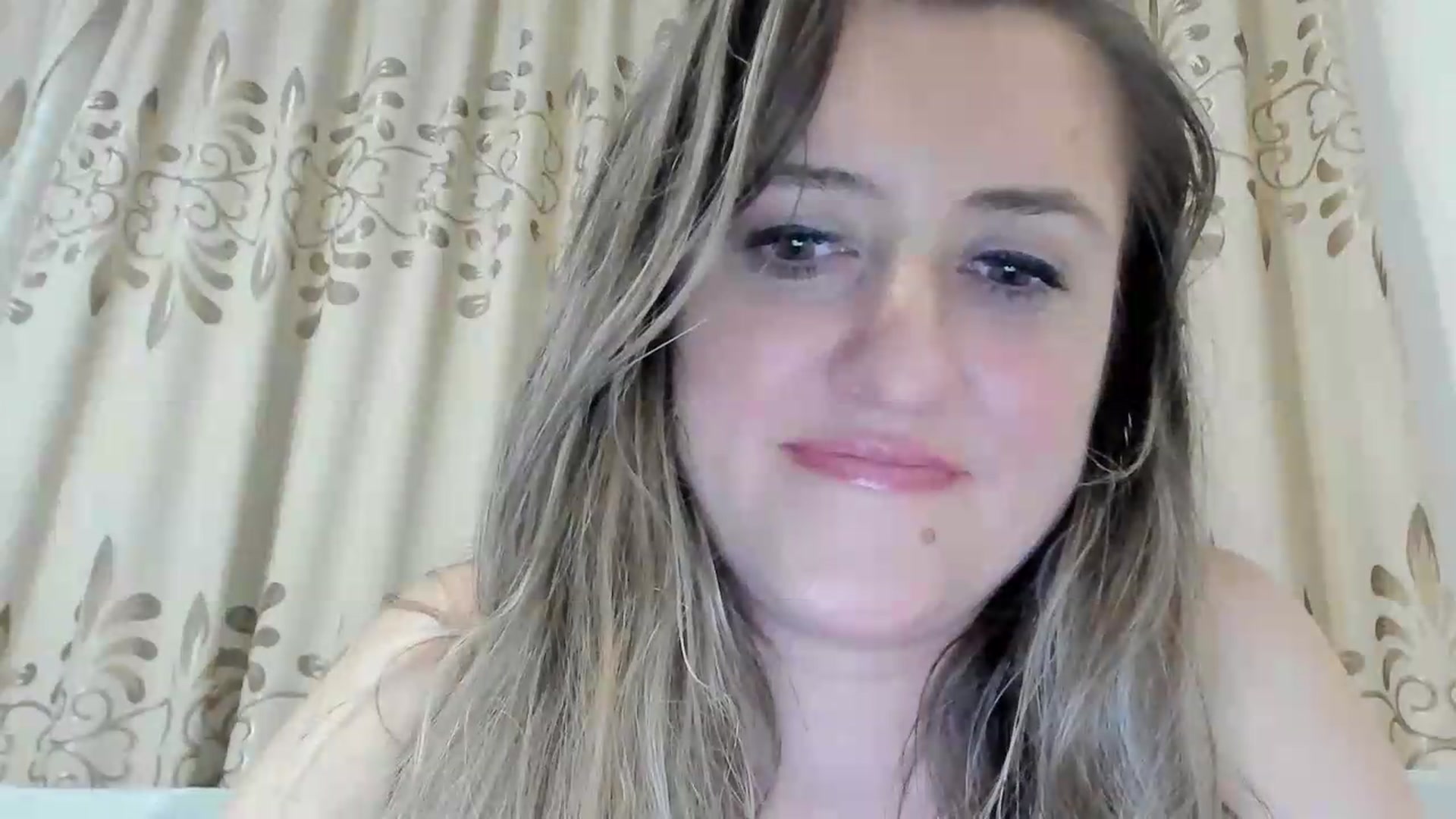 Gallery image thumbnail from BestDream's myfreecams stream on, 07/13/2026, 24:33 image 9 of 20